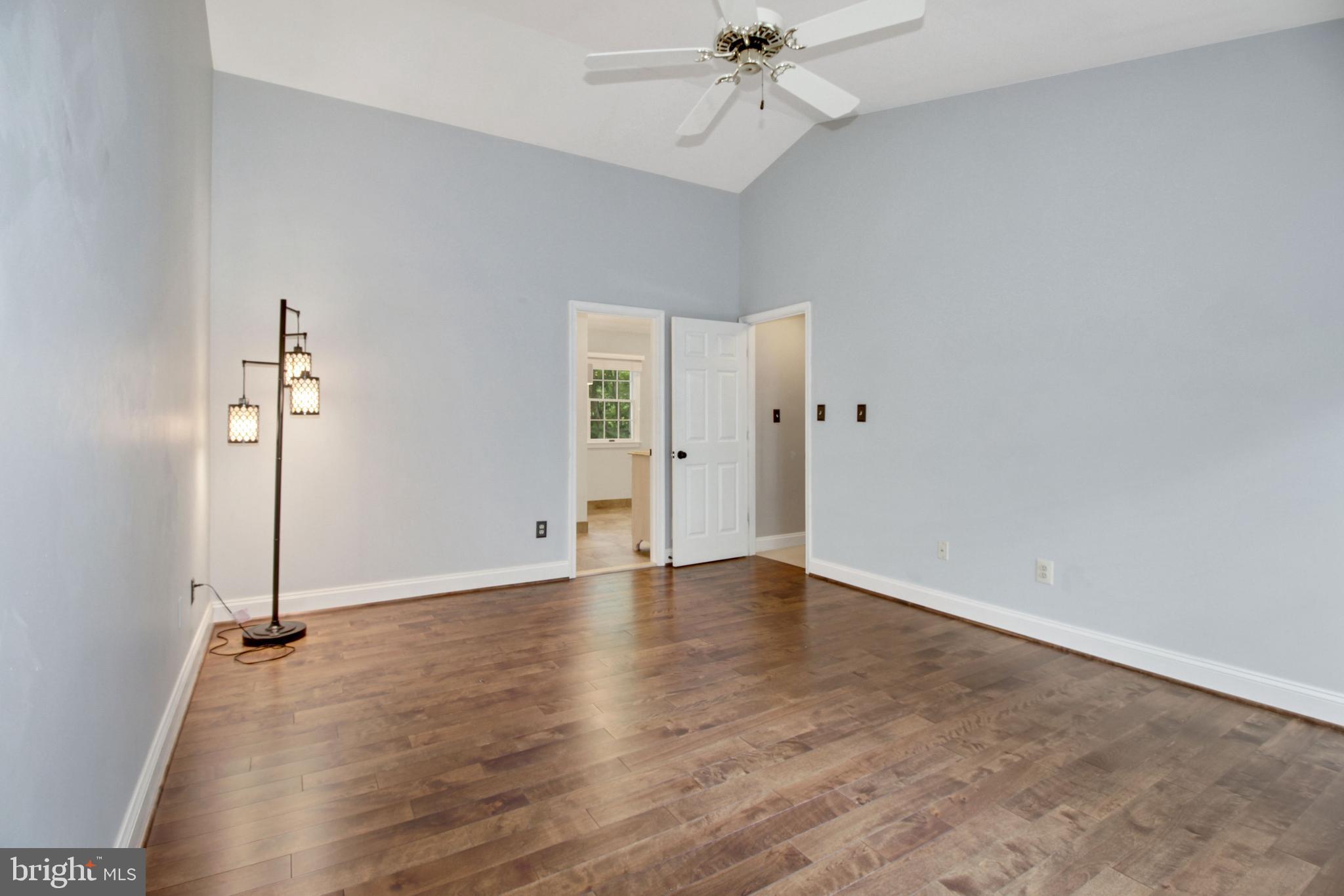 MCKENZIE MEADOWS - Residential