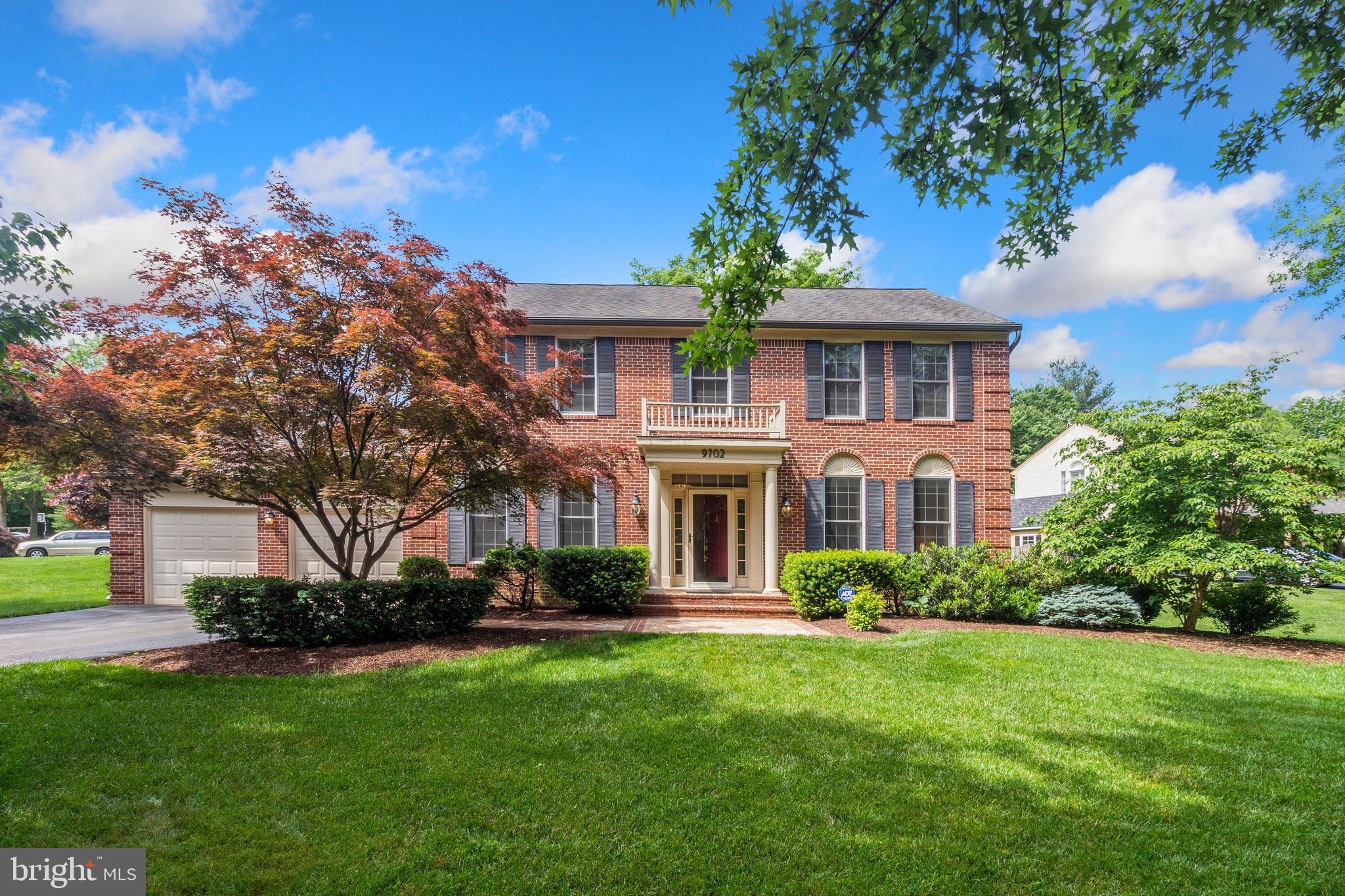 MCKENZIE MEADOWS - Residential