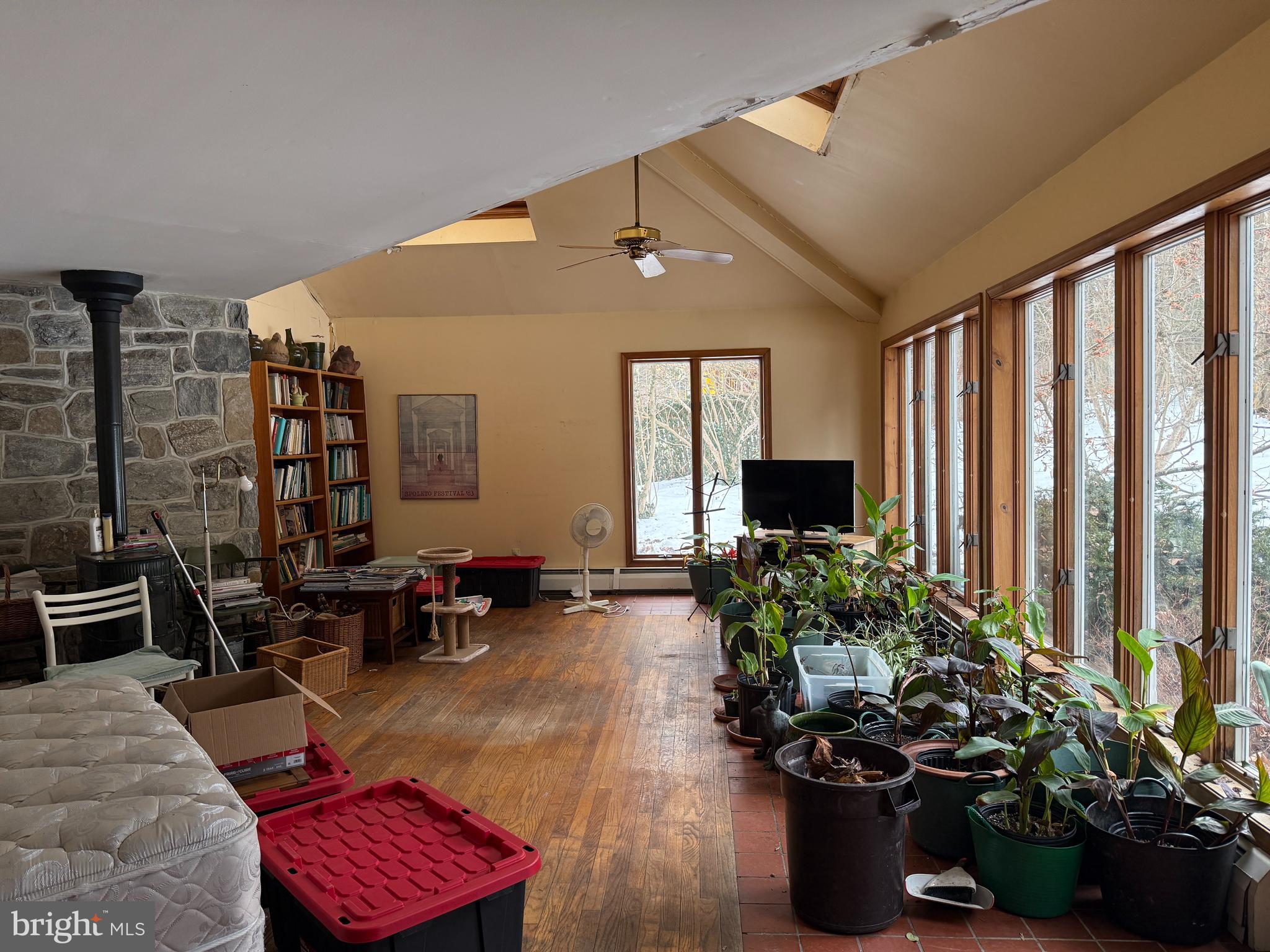 WYNNEWOOD - Residential