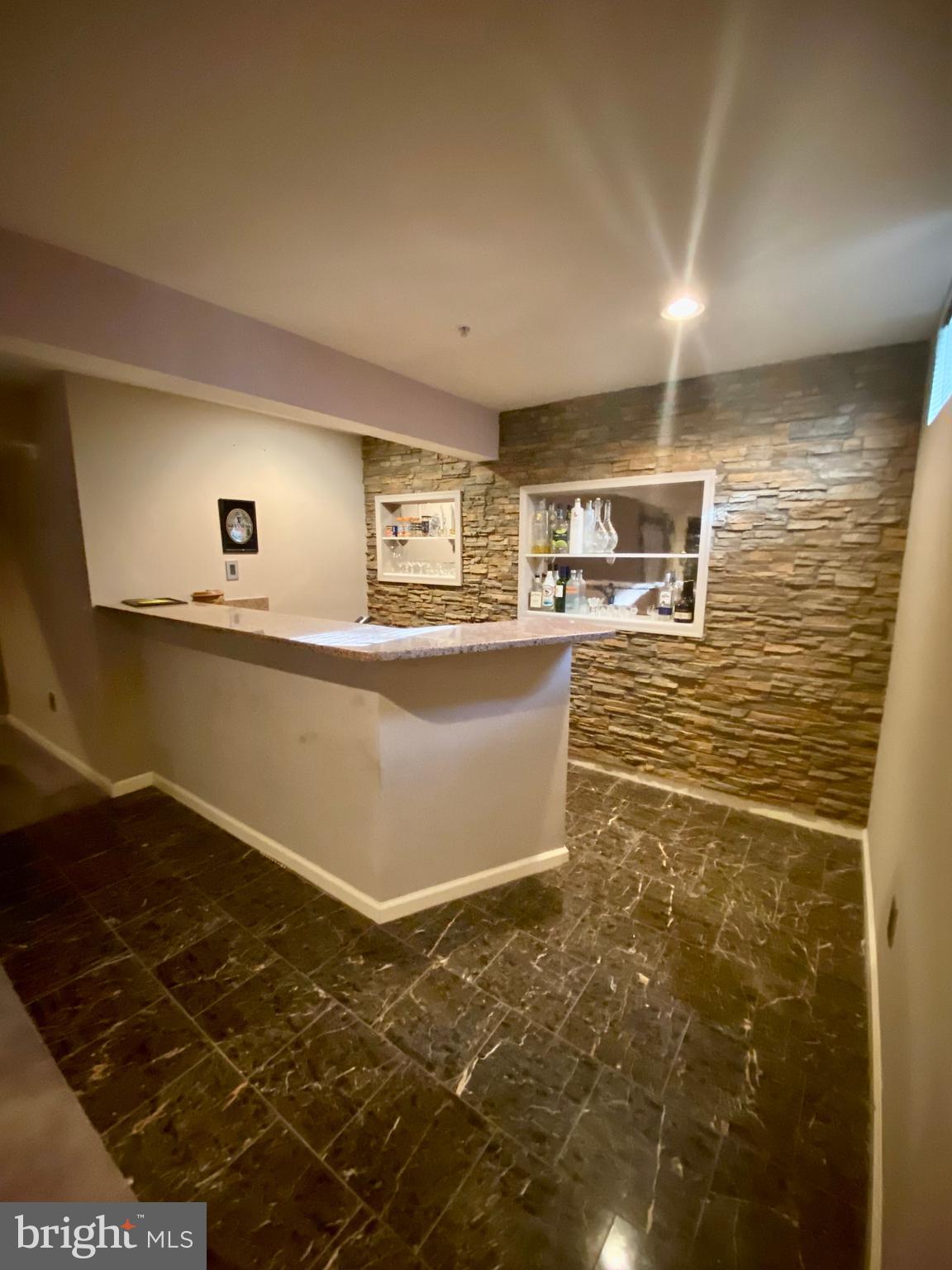 GLENN ESTATES - Residential