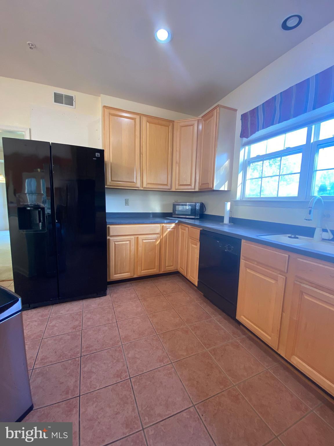 GLENN ESTATES - Residential