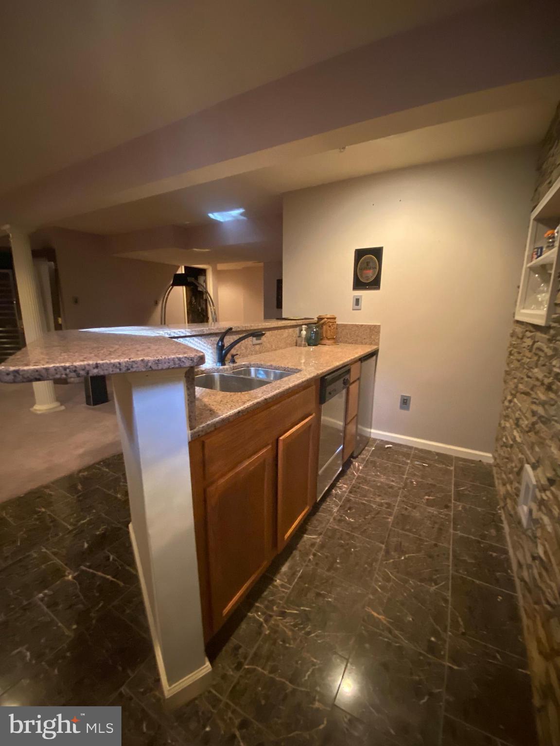 GLENN ESTATES - Residential