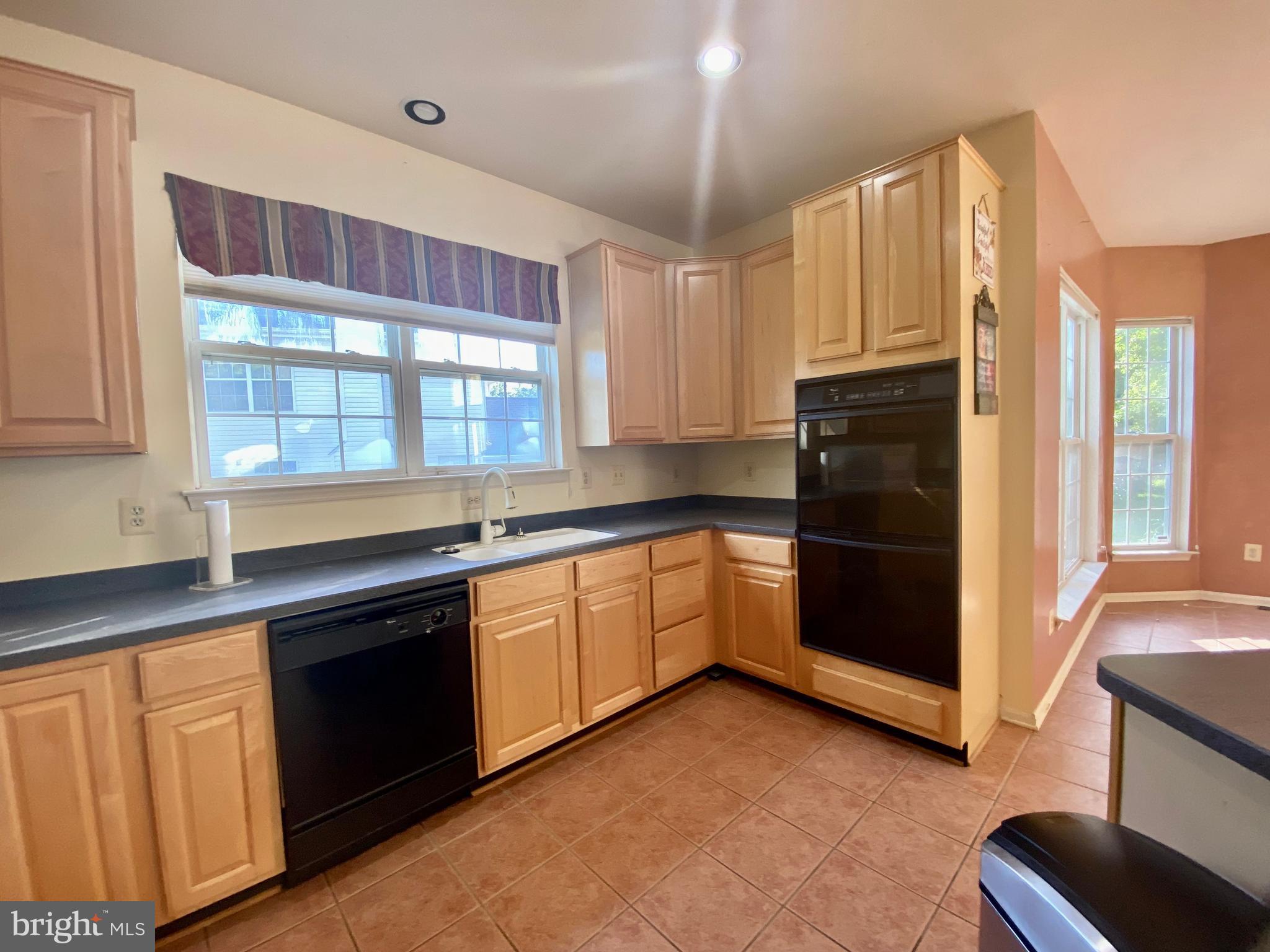 GLENN ESTATES - Residential