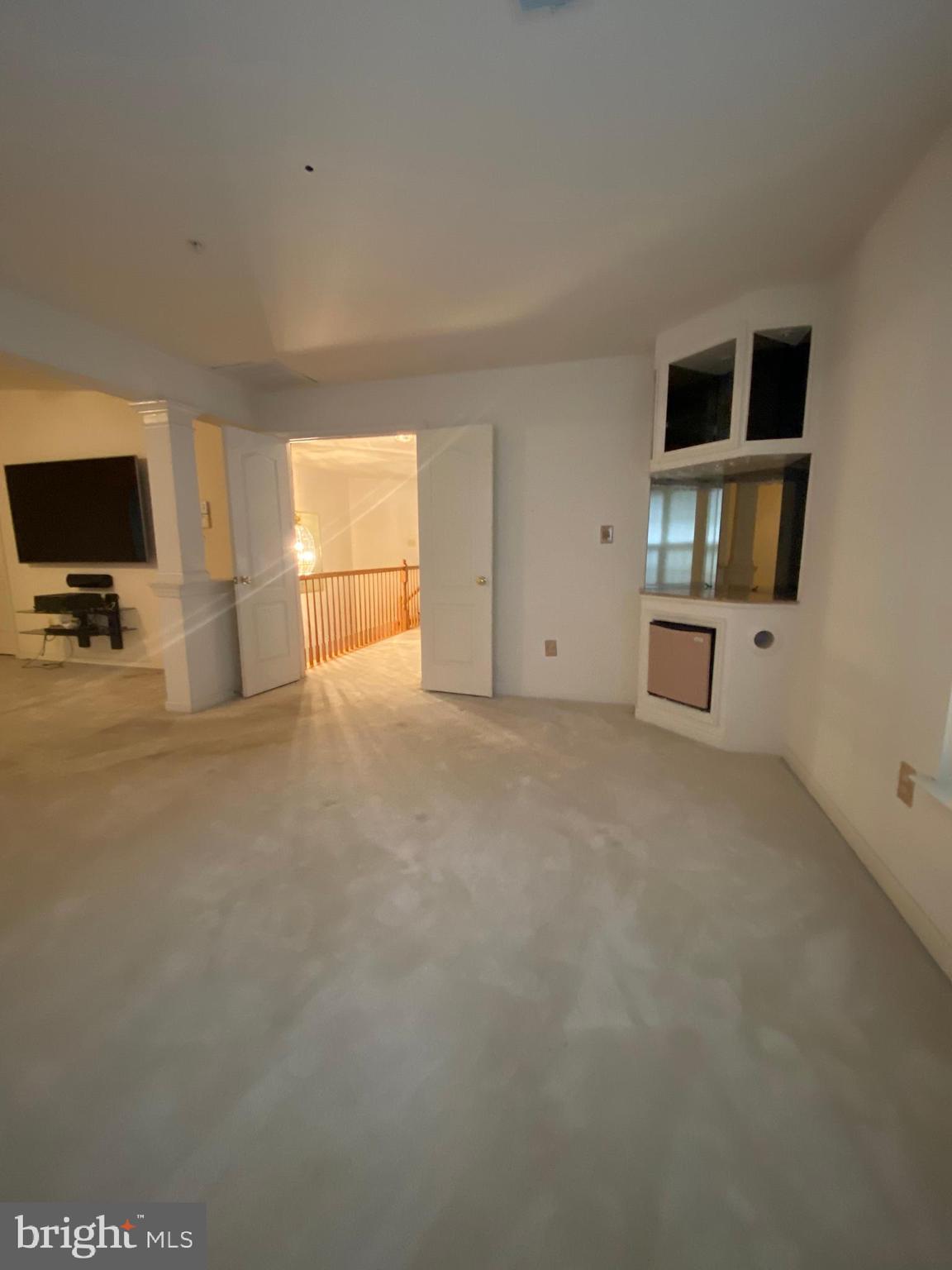 GLENN ESTATES - Residential