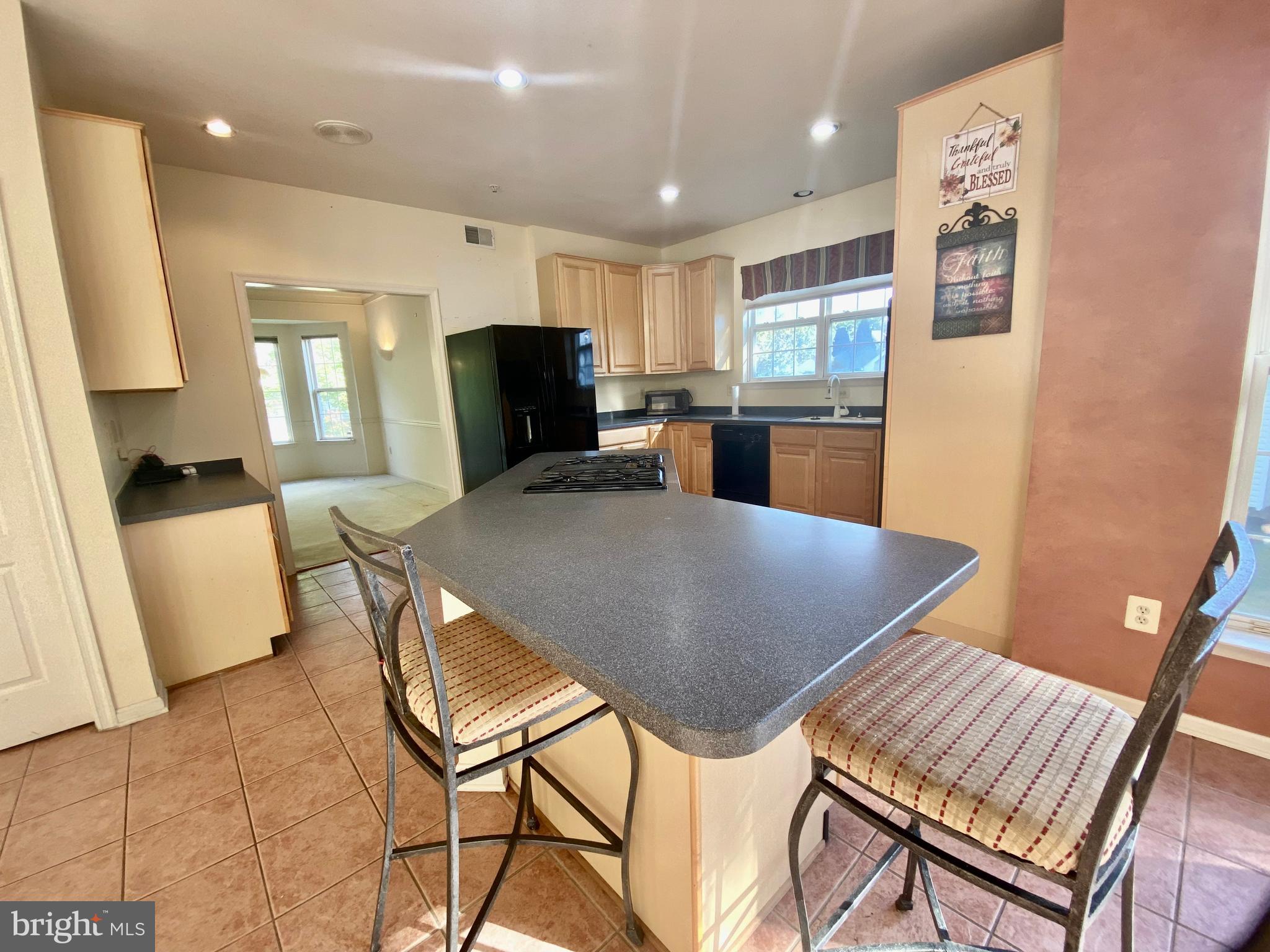 GLENN ESTATES - Residential