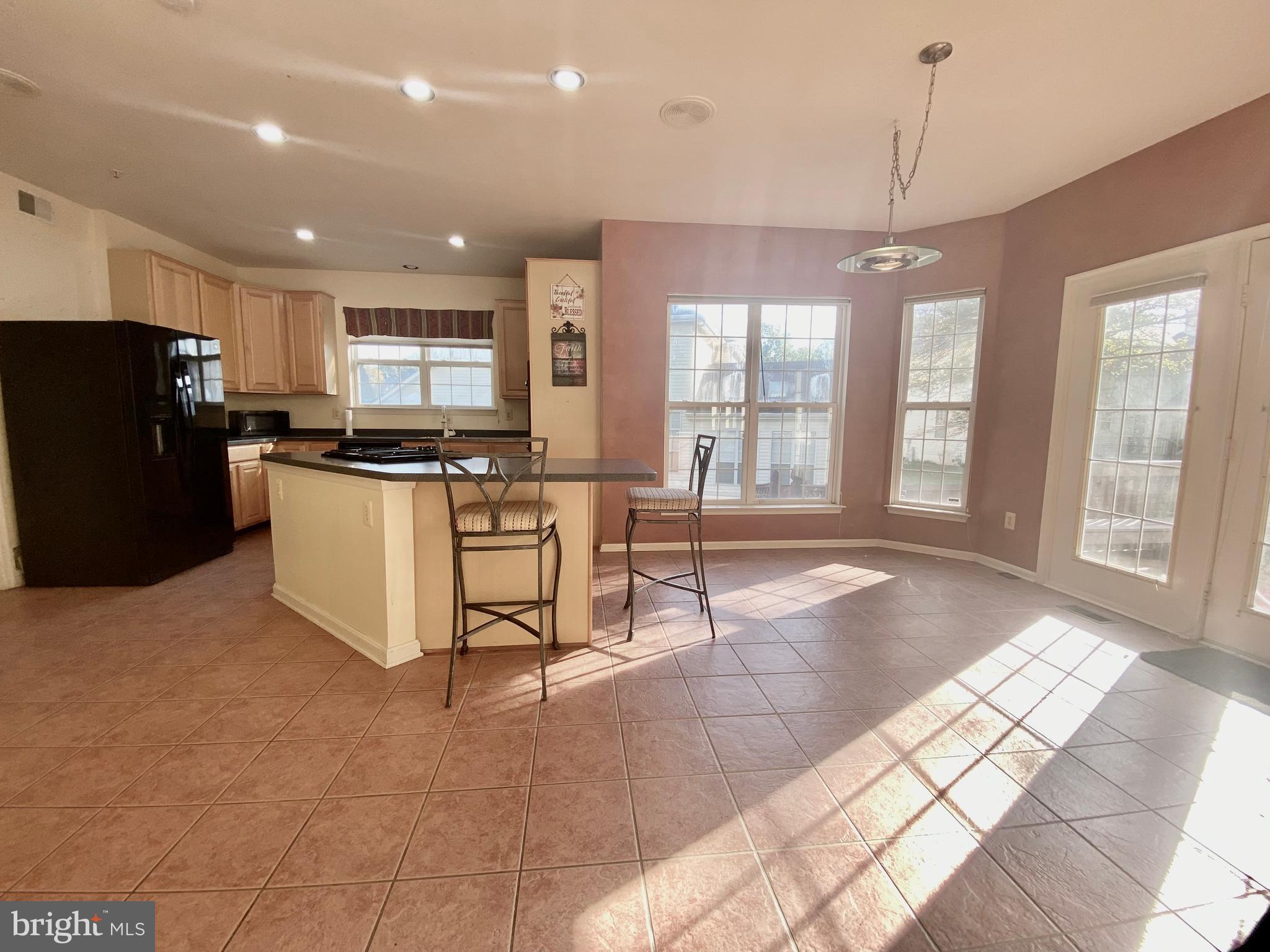 GLENN ESTATES - Residential