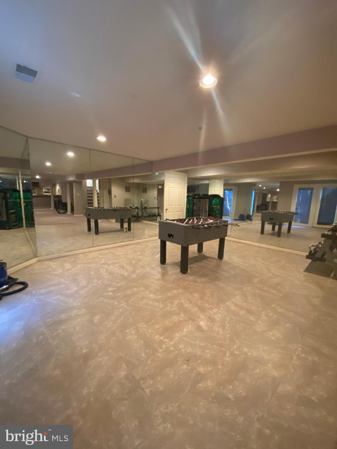 GLENN ESTATES - Residential