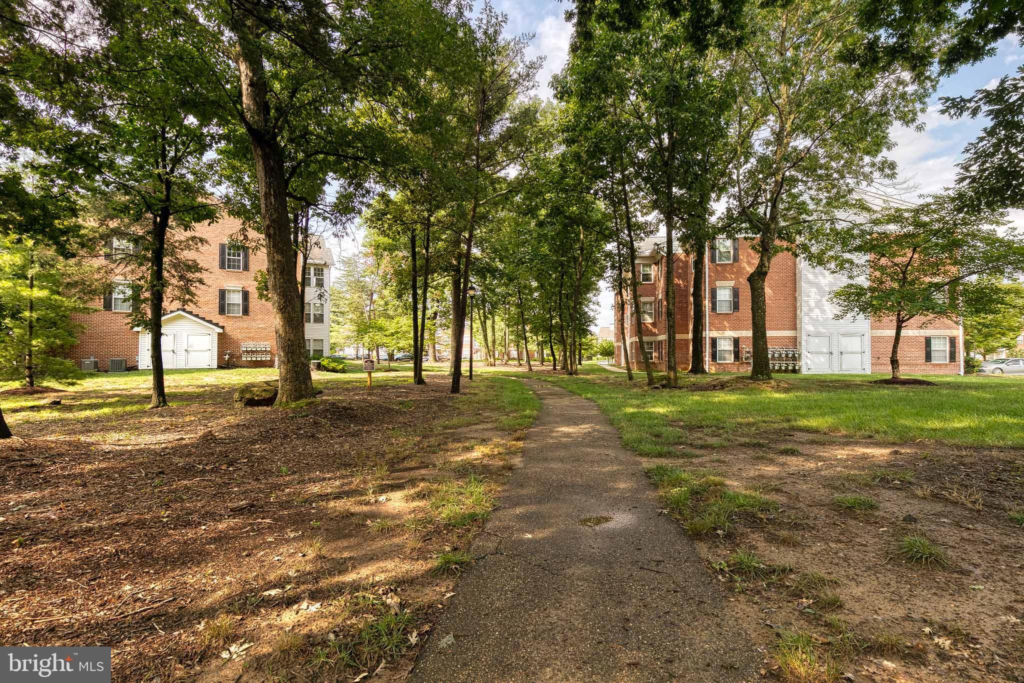 PINEY ORCHARD - Residential Lease