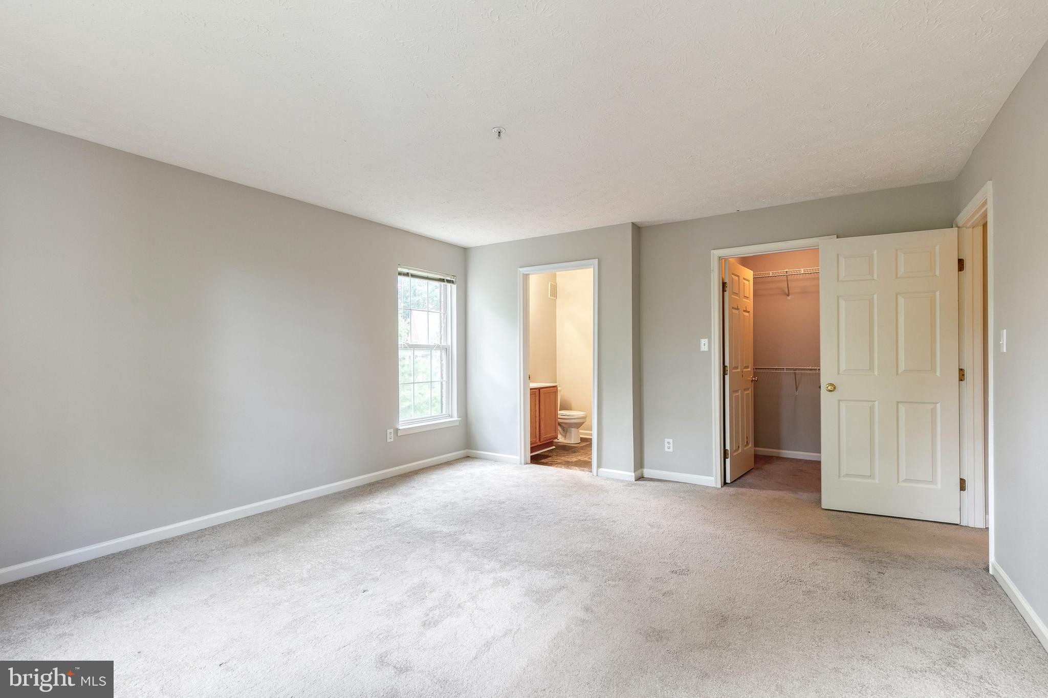 PINEY ORCHARD - Residential Lease