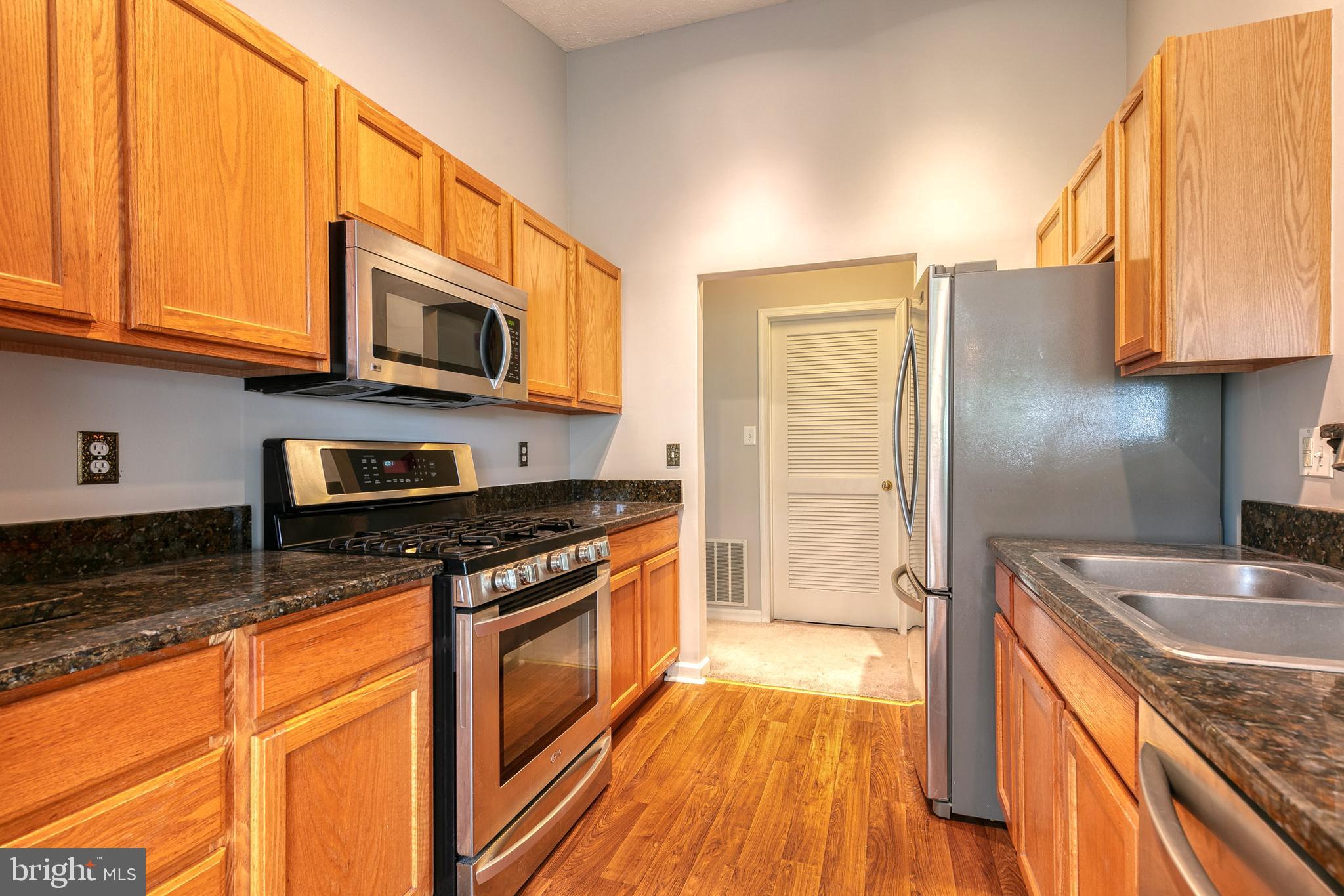 PINEY ORCHARD - Residential Lease