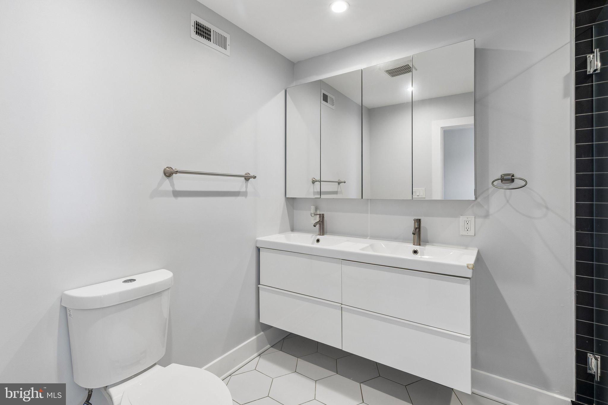 MANTUA - Residential