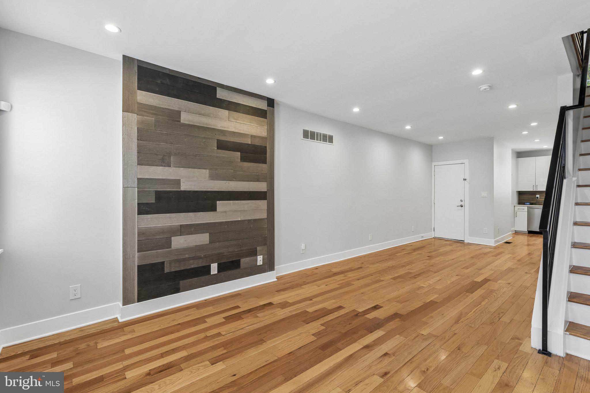 MANTUA - Residential