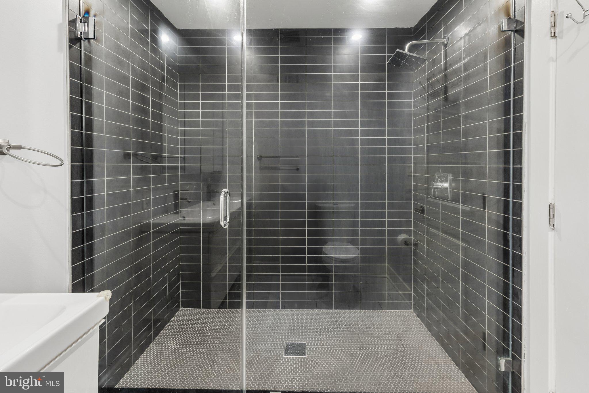 MANTUA - Residential