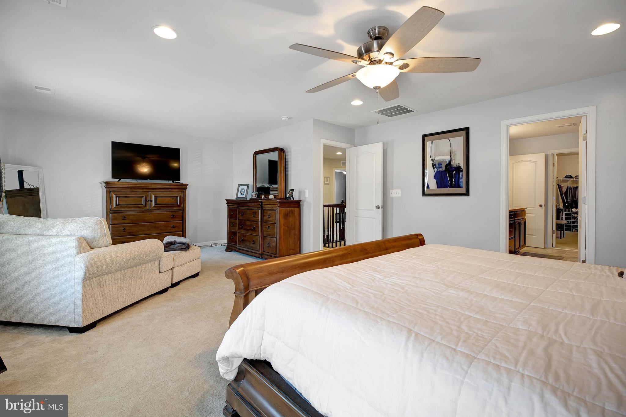 EMBREY MILL - Residential