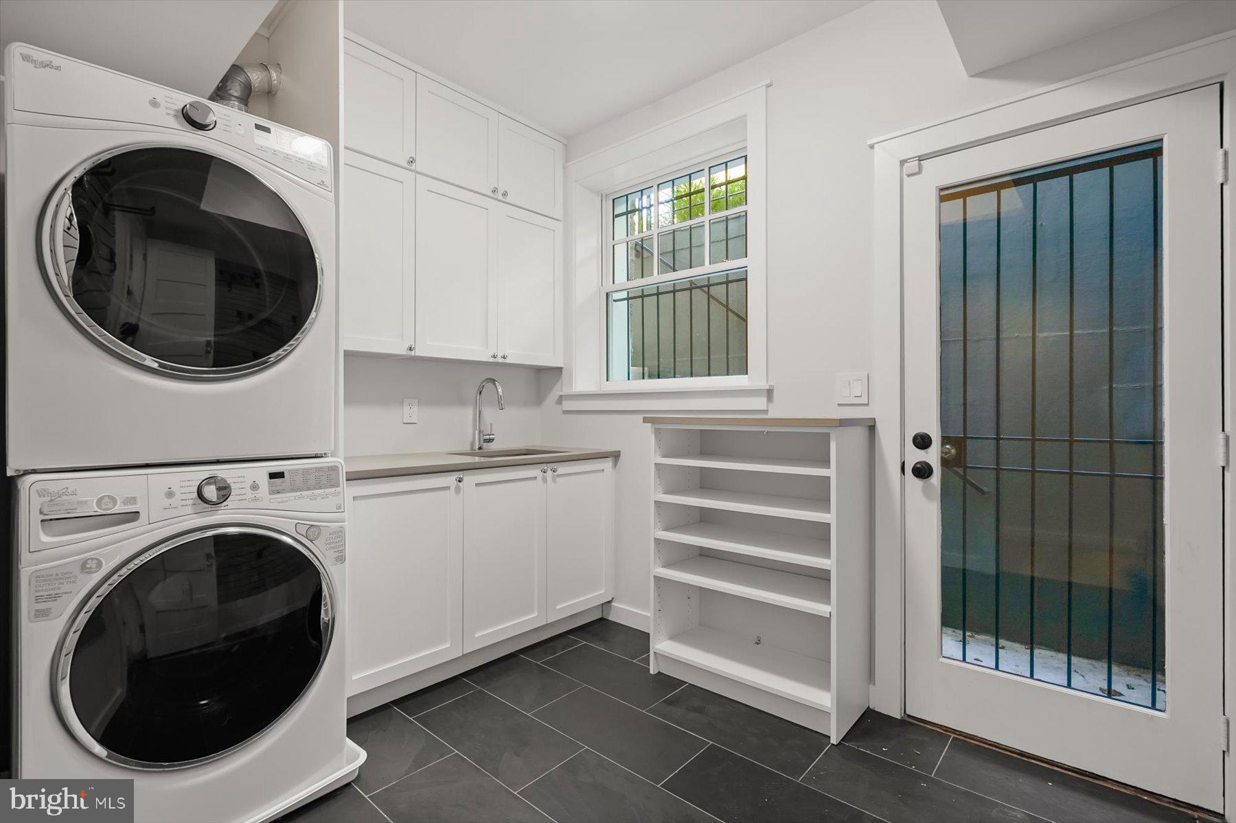 CLEVELAND PARK - Residential