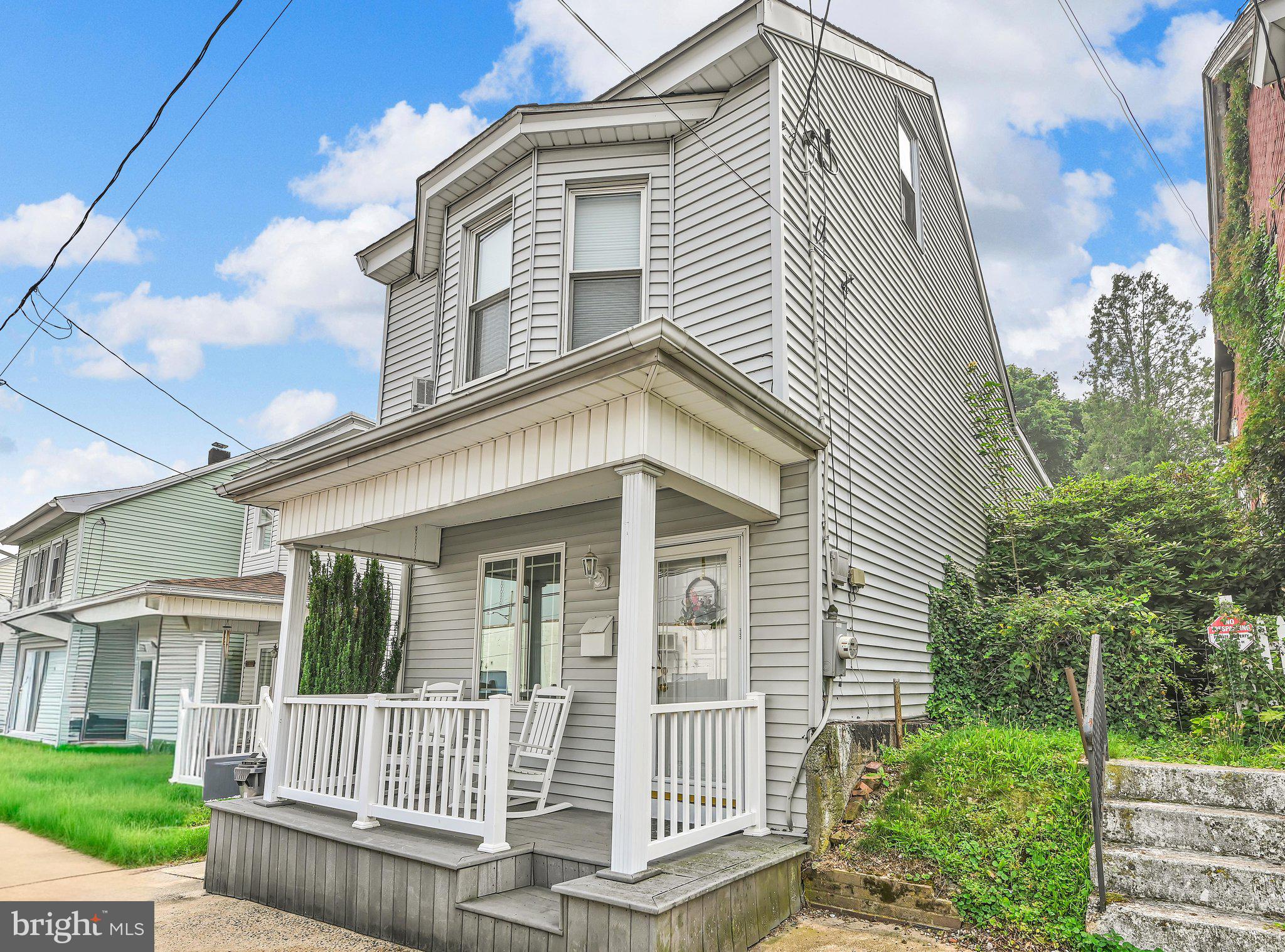 208 S BALLIET STREET