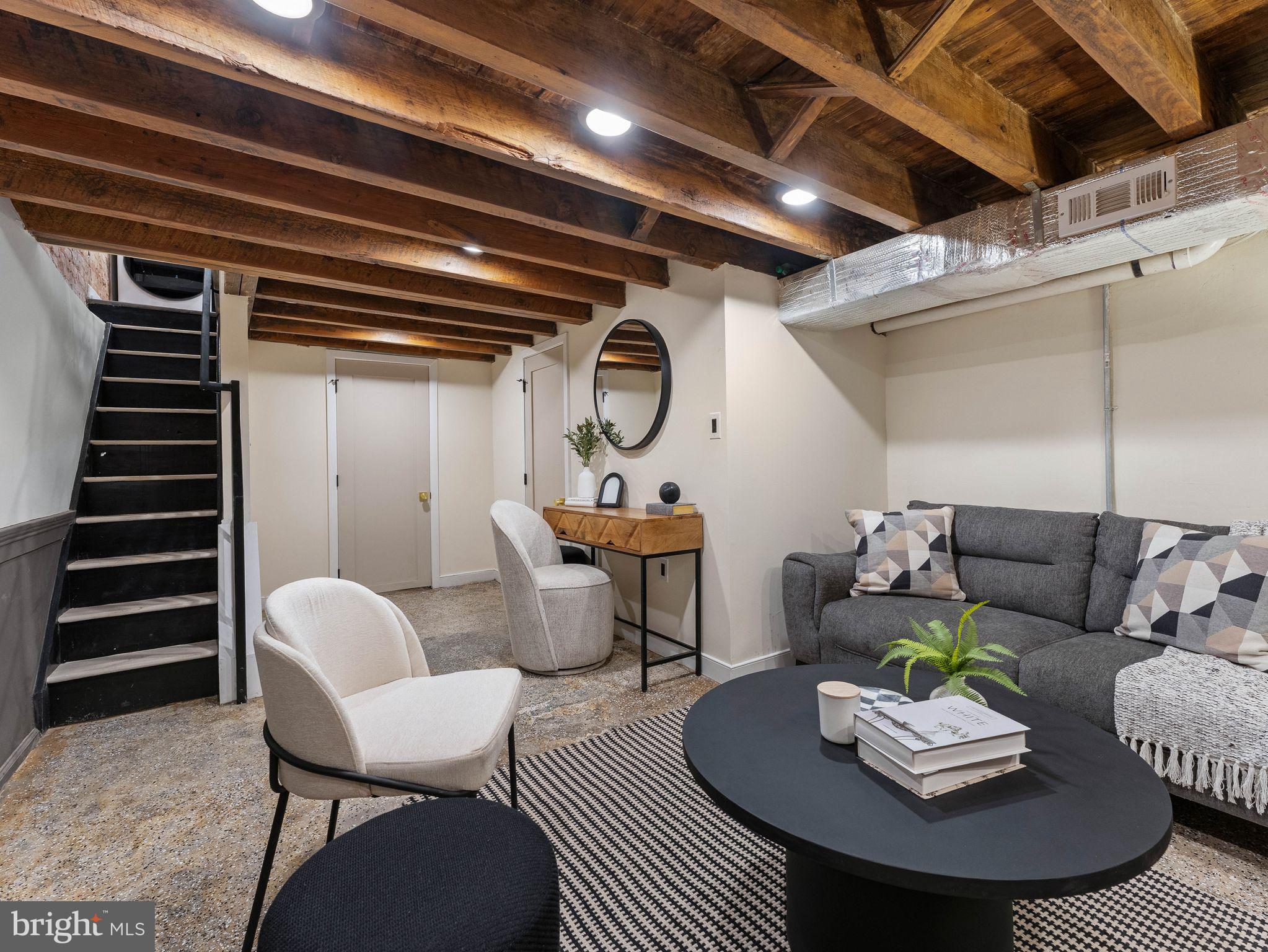WEST PASSYUNK - Residential