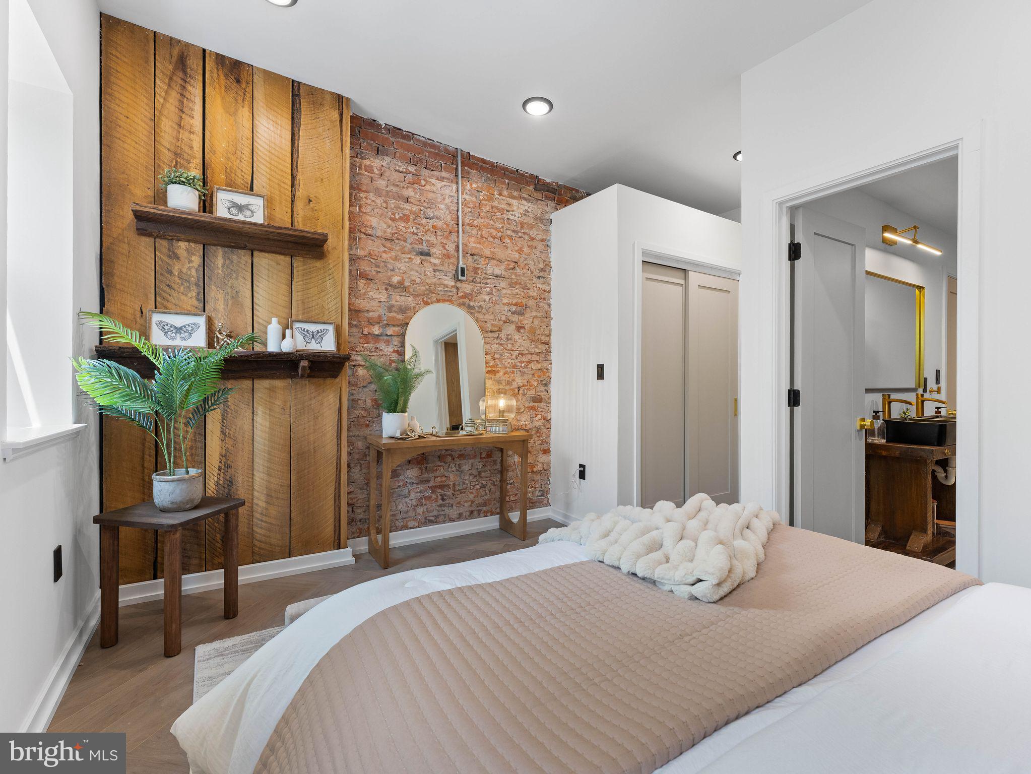 WEST PASSYUNK - Residential