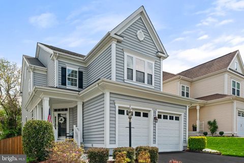 9805 AMSTERDAM STREET LORTON VA 22079