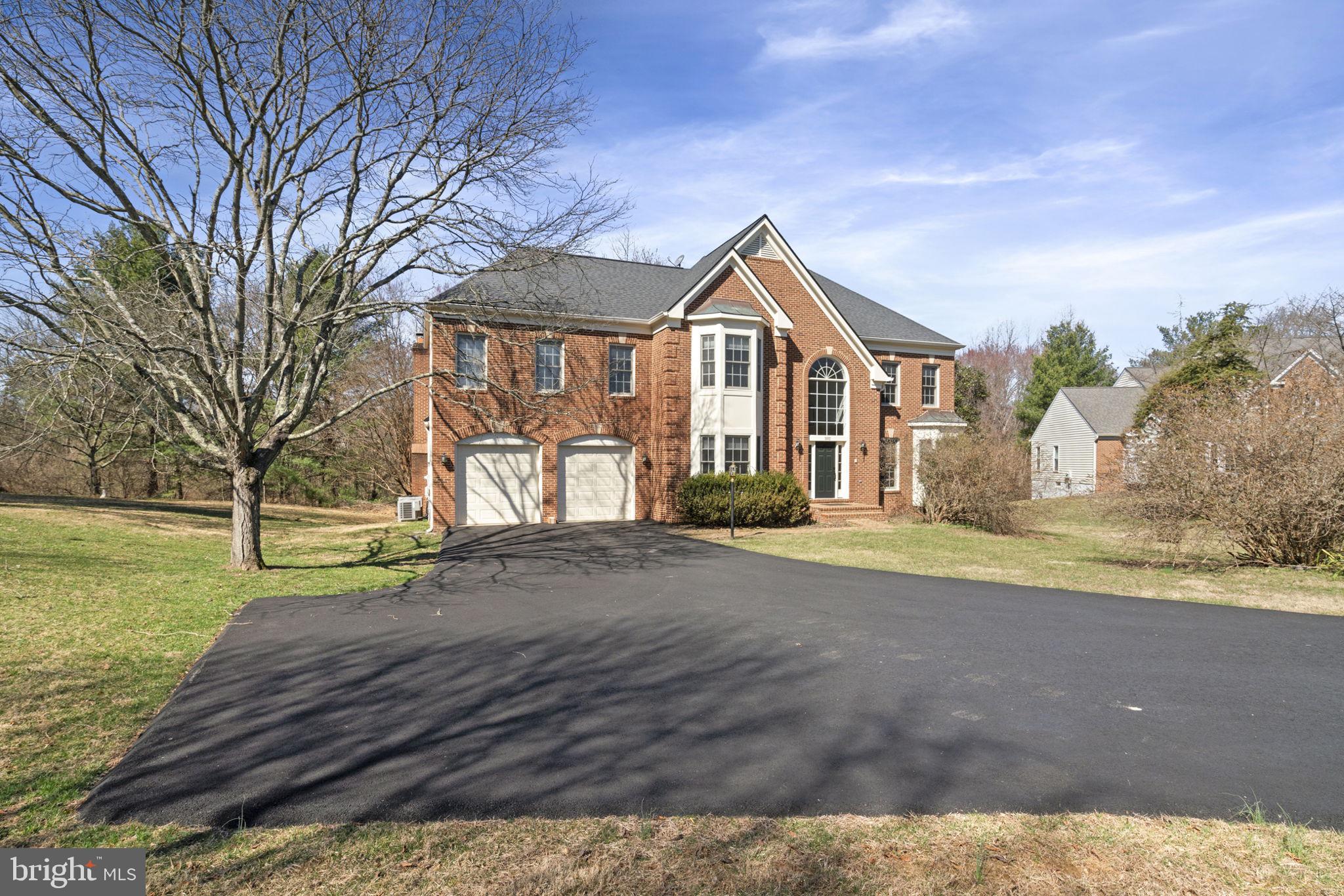 10811 LOCKMEADE COURT