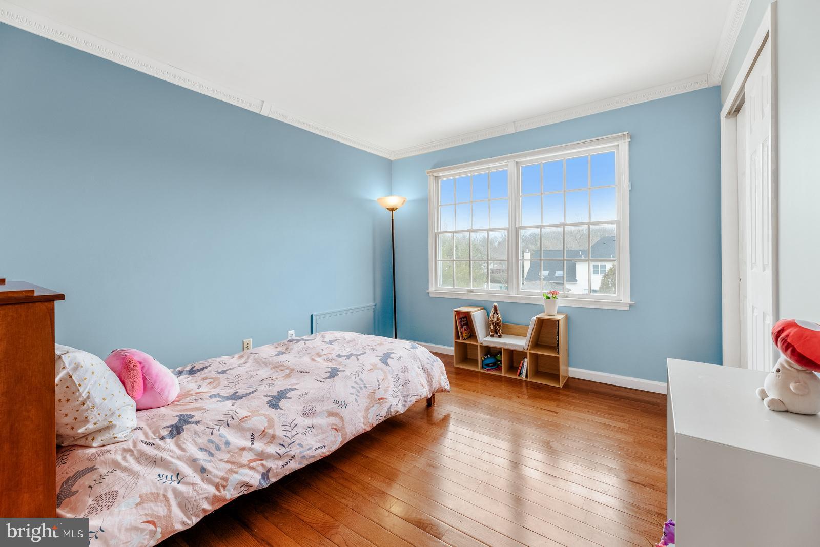 AFTON CHASE - Residential