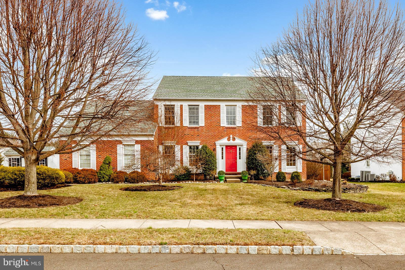 AFTON CHASE - Residential