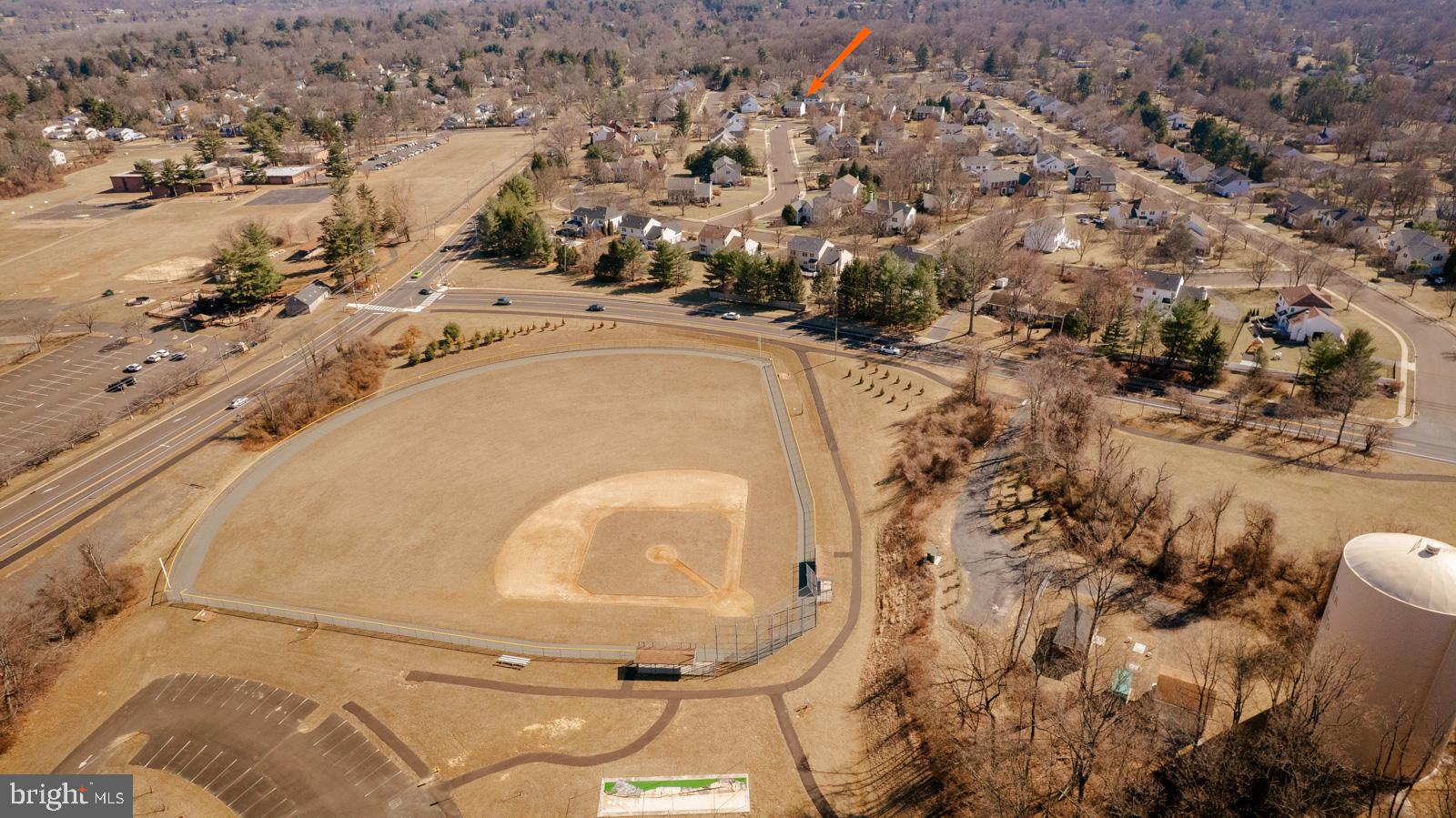 AFTON CHASE - Residential