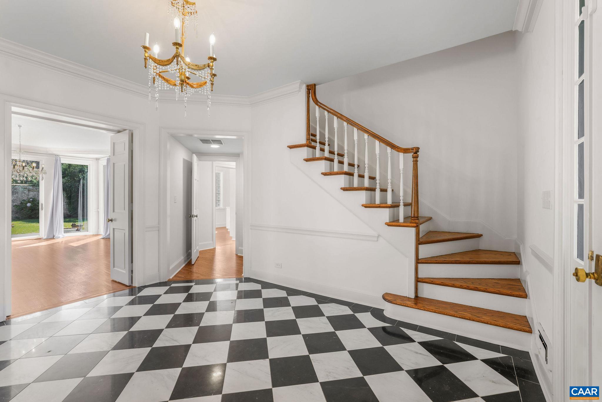 EDNAM FOREST - Residential