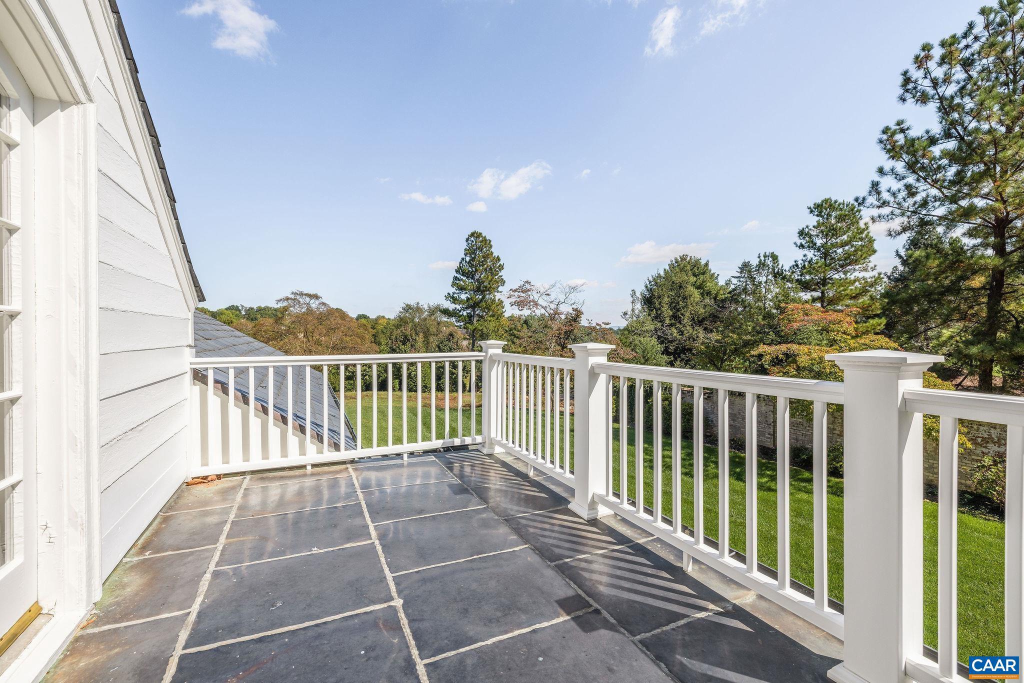 EDNAM FOREST - Residential