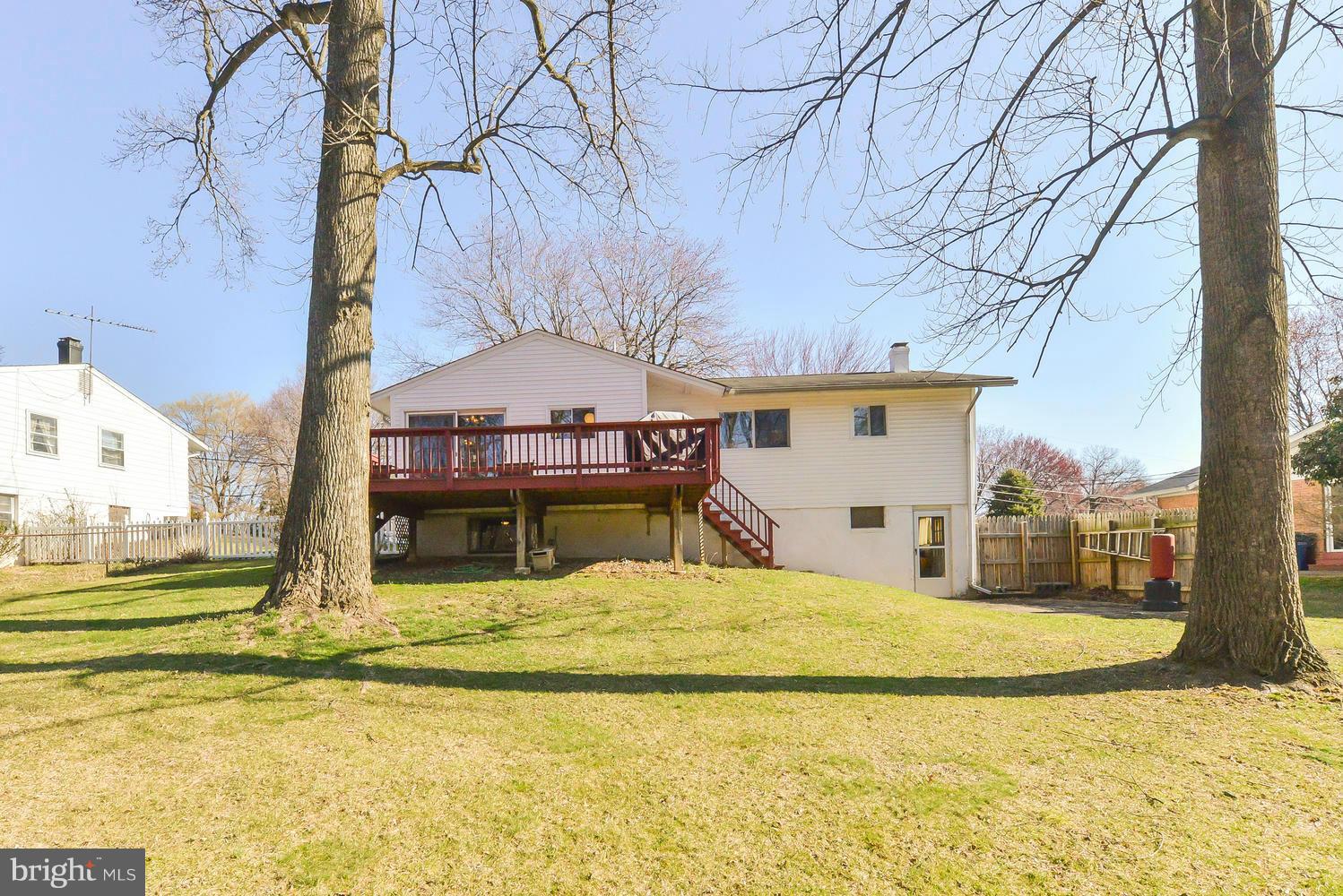 DUNN LORING WOODS - Residential