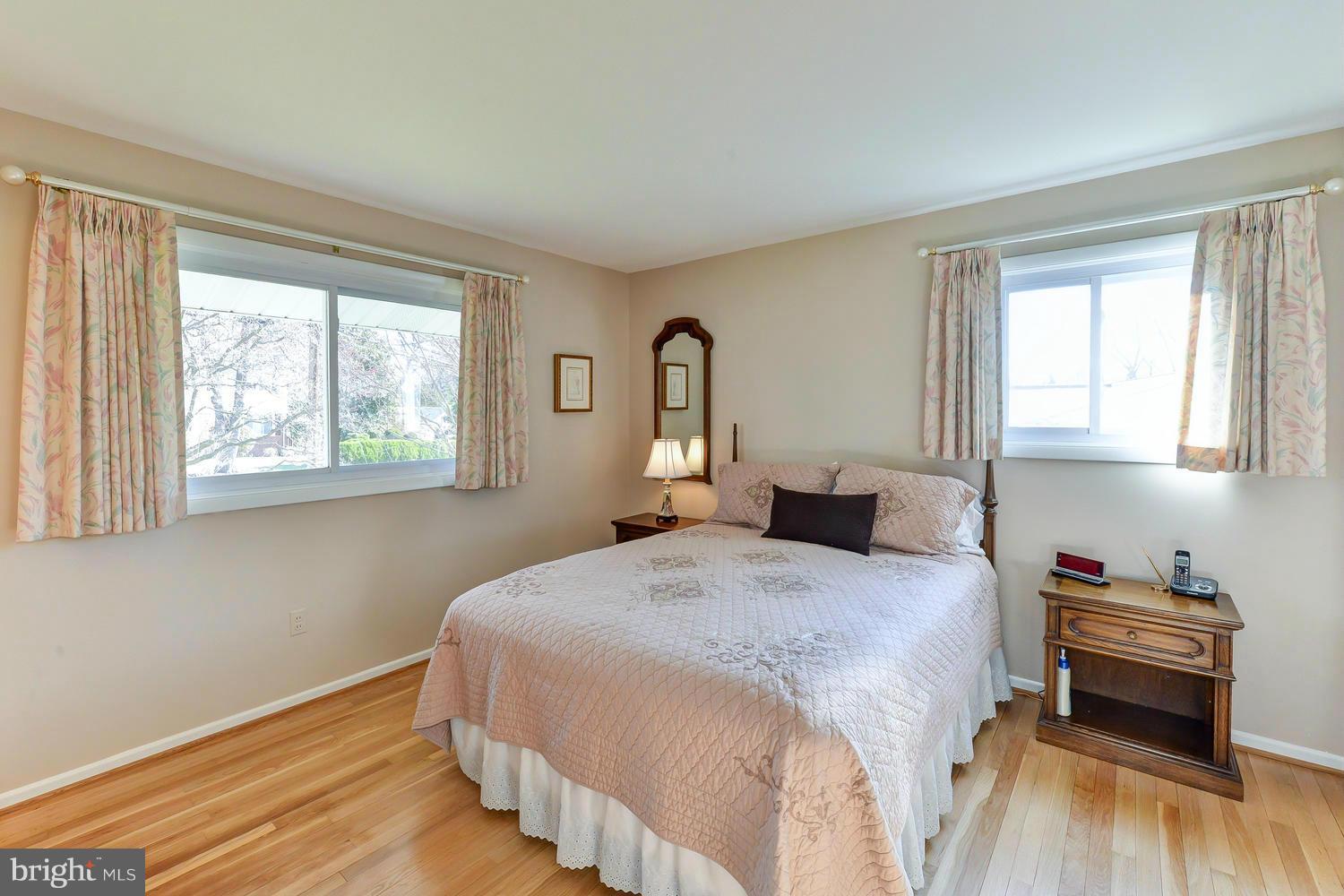 DUNN LORING WOODS - Residential