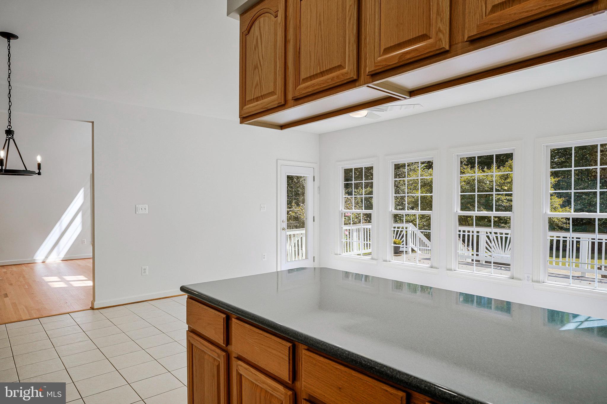 PALISADES POINTE - Residential