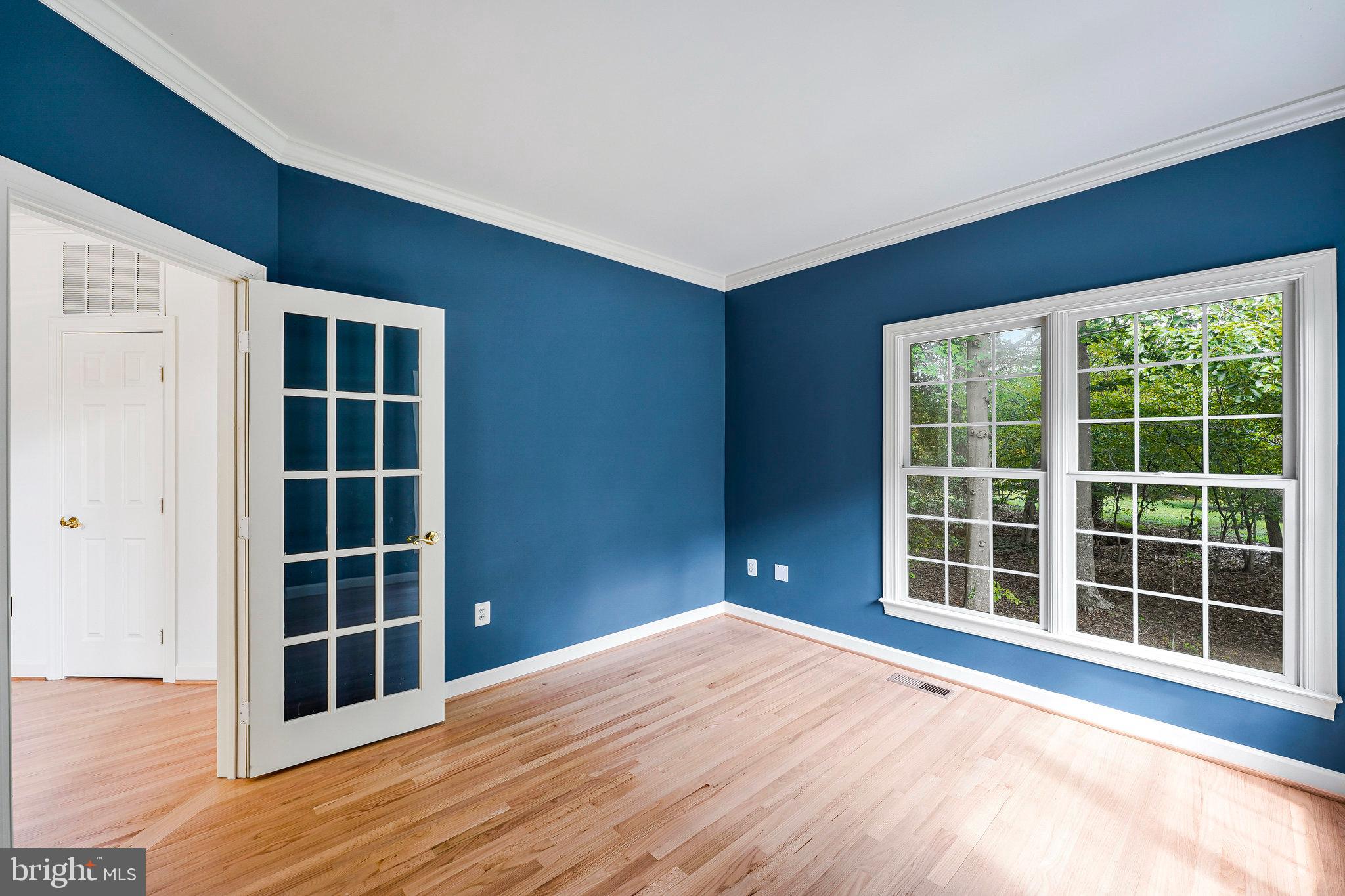 PALISADES POINTE - Residential