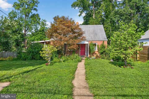 Photo of 2934 Johnson Road, FALLS CHURCH, VA 22042 (MLS # VAFX2334724)