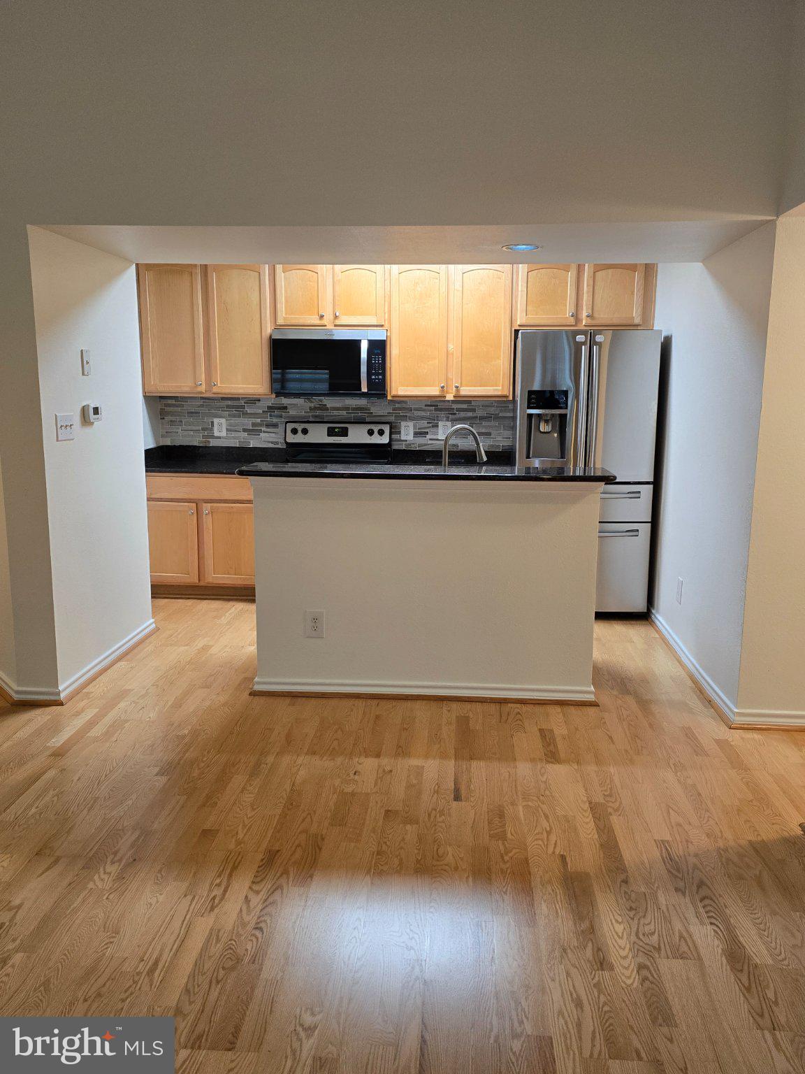 3900 PENDERVIEW DRIVE 1426