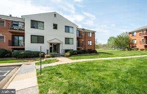 Condo For Rent - 125 Clubhouse Drive #3<br/> LEESBURG, VA 20175