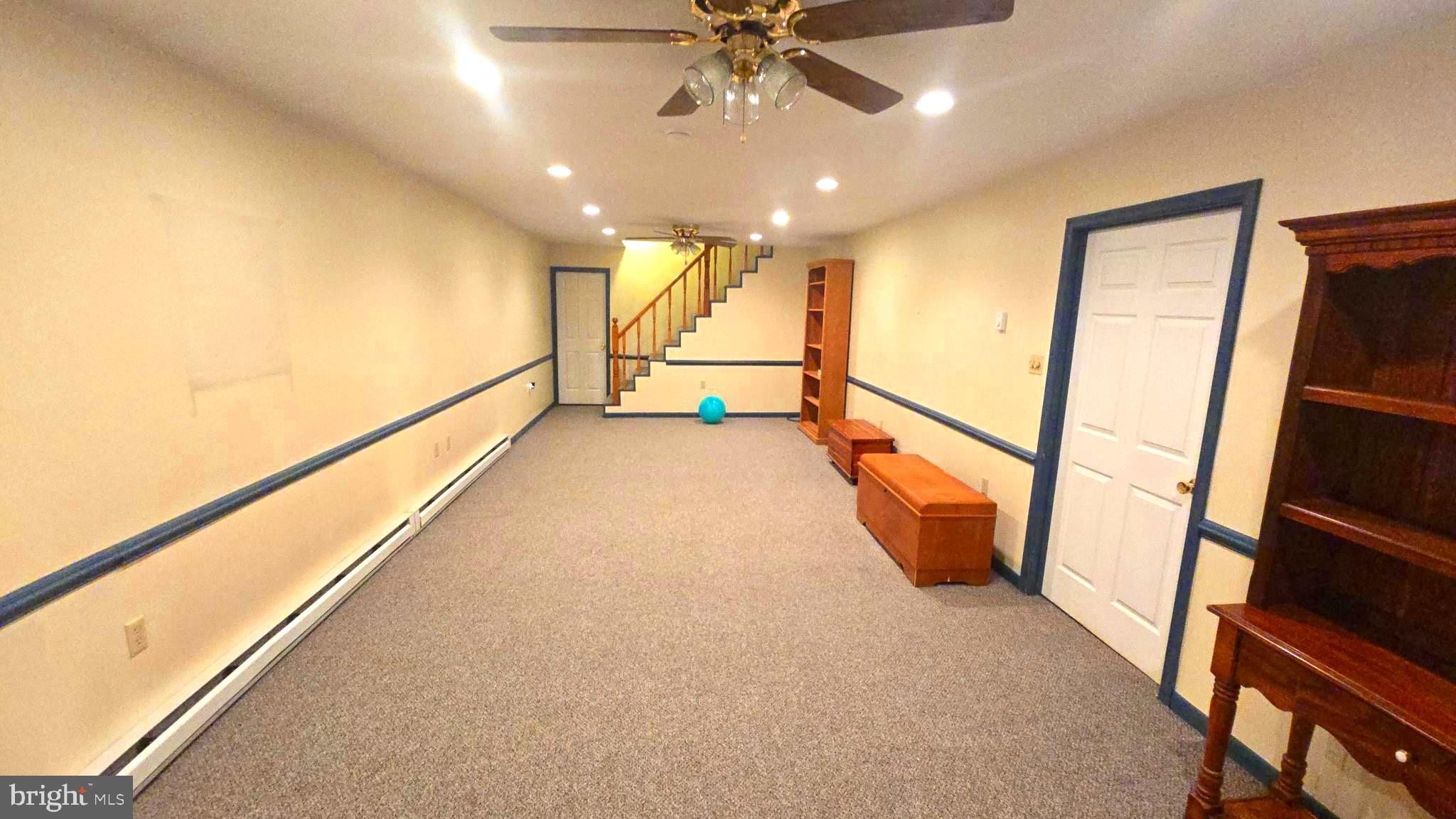 MARLOWE COUNTRY ESTATES - Residential