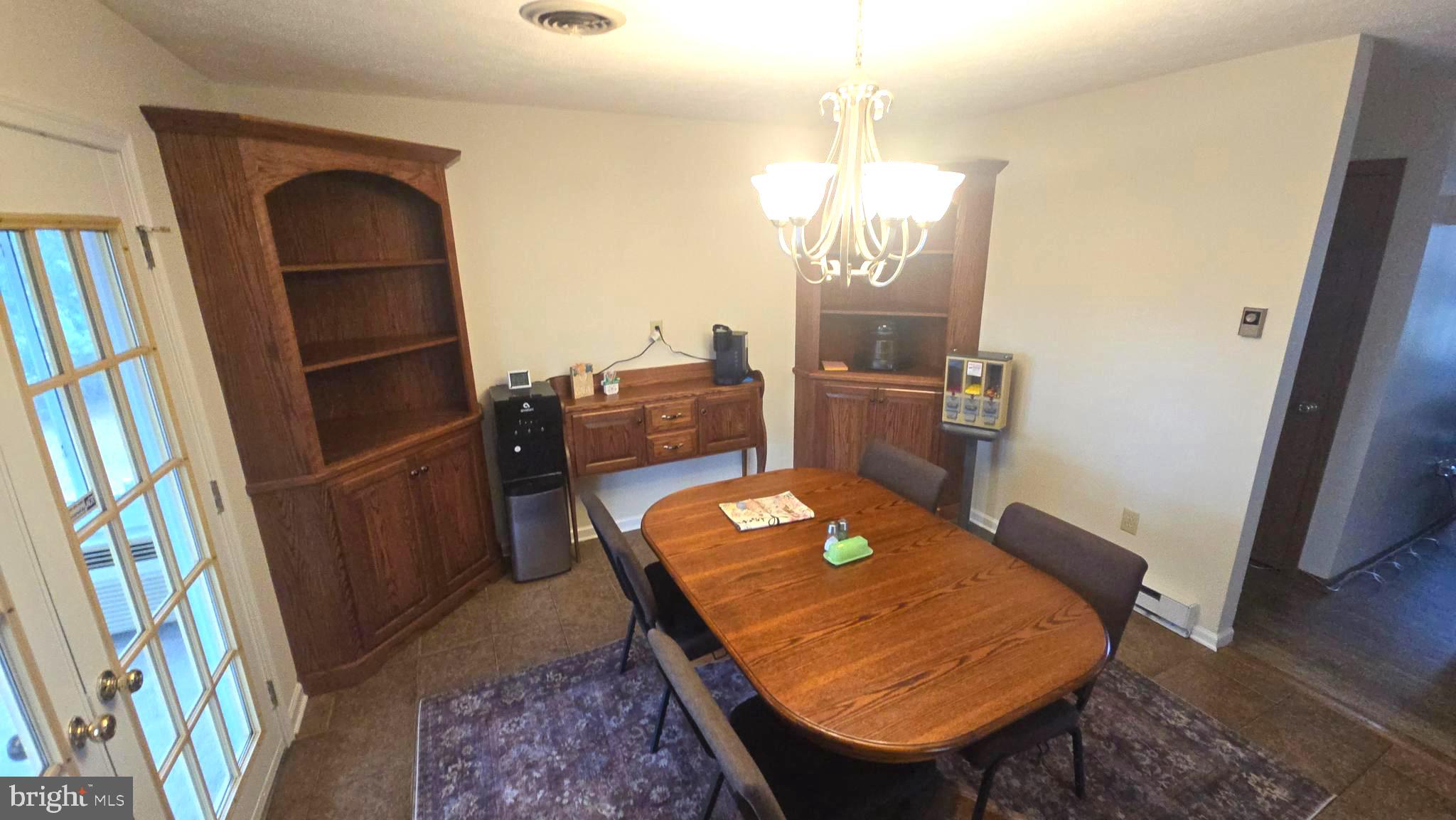 MARLOWE COUNTRY ESTATES - Residential