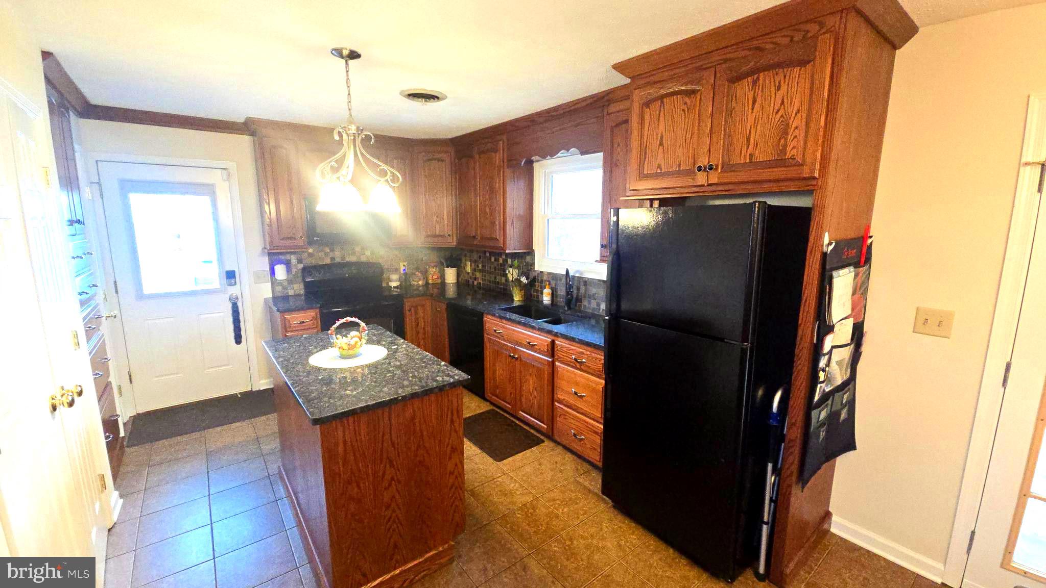 MARLOWE COUNTRY ESTATES - Residential