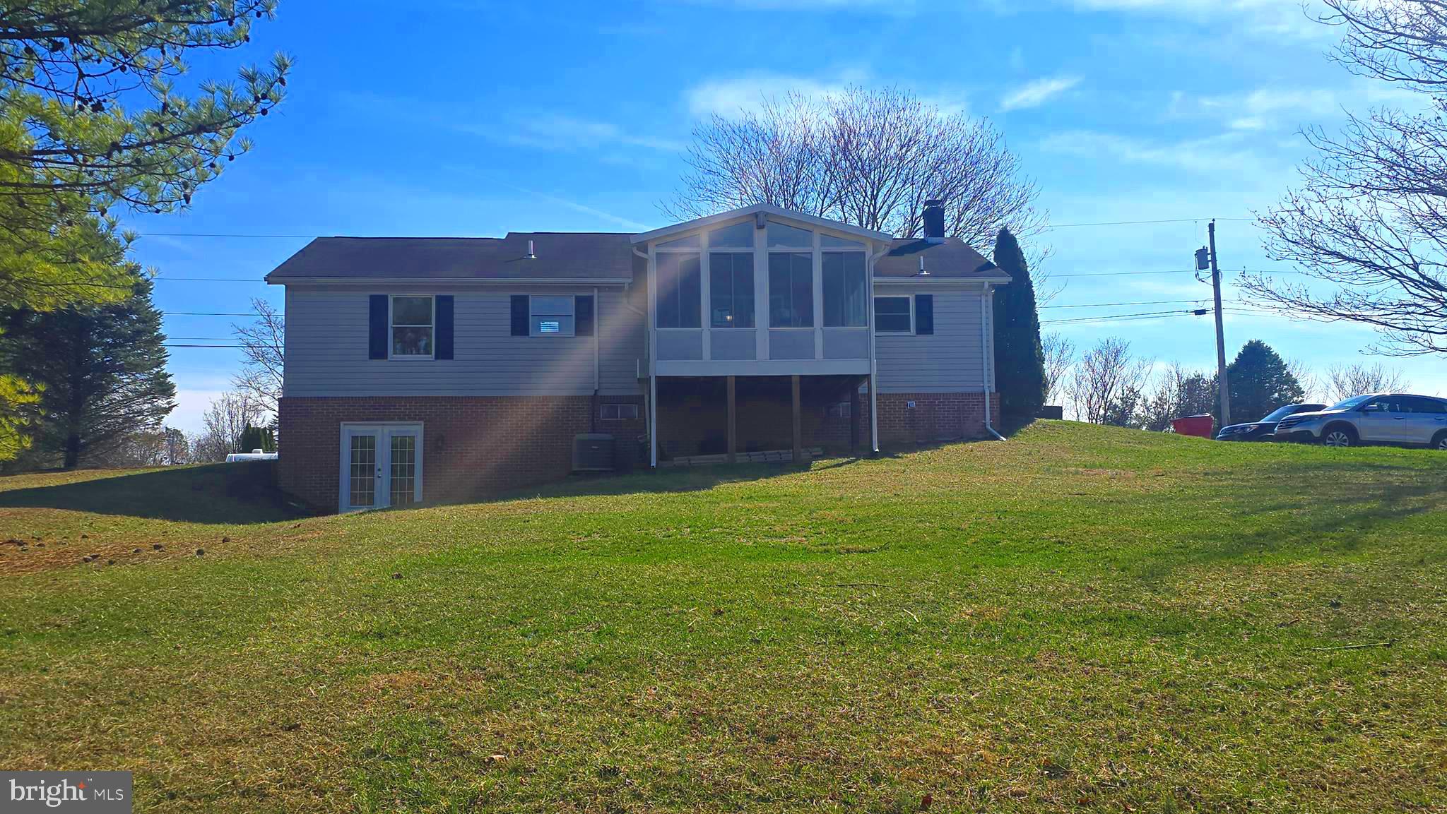 MARLOWE COUNTRY ESTATES - Residential