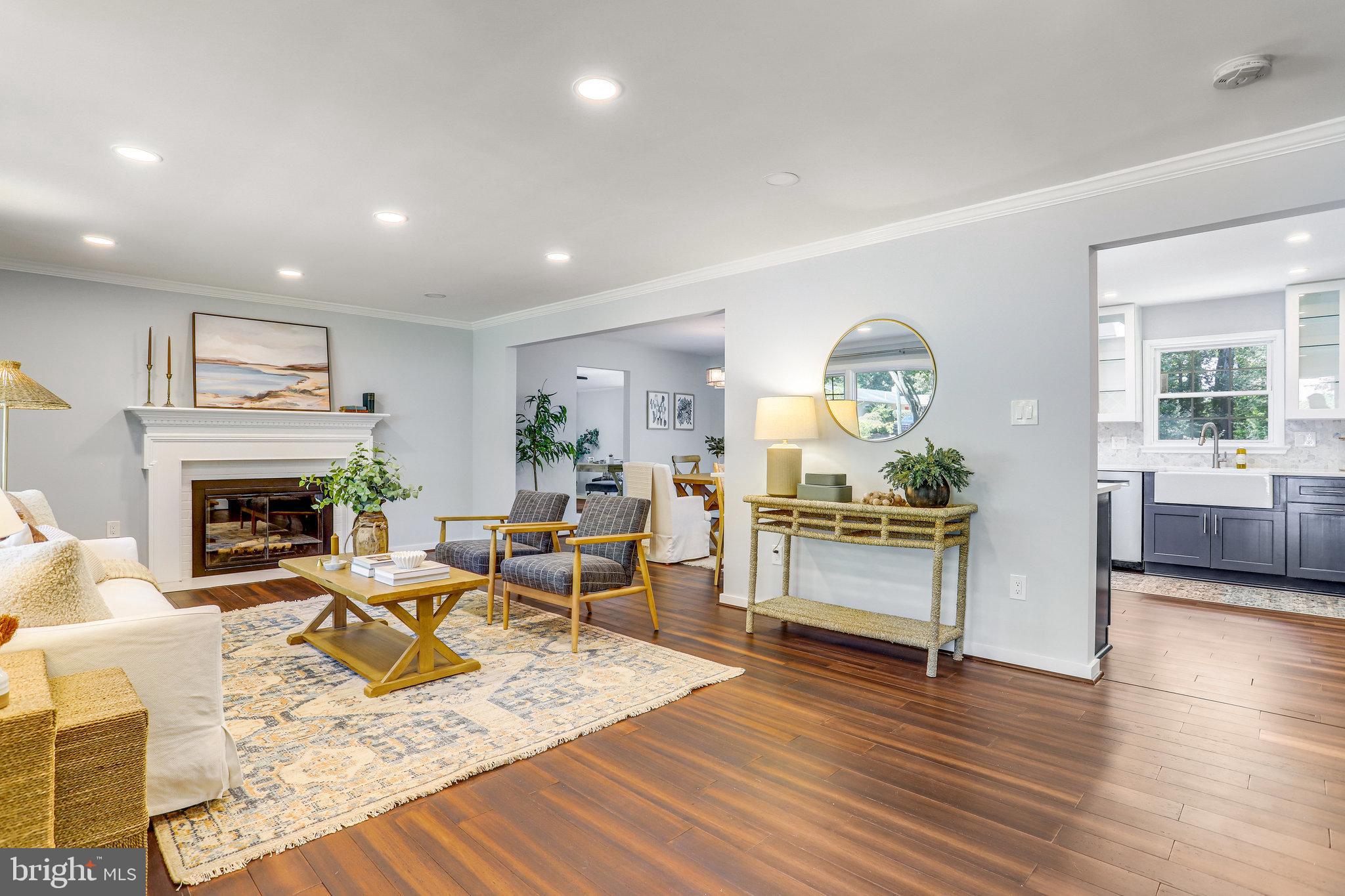 YACHT HAVEN ESTATES - Residential