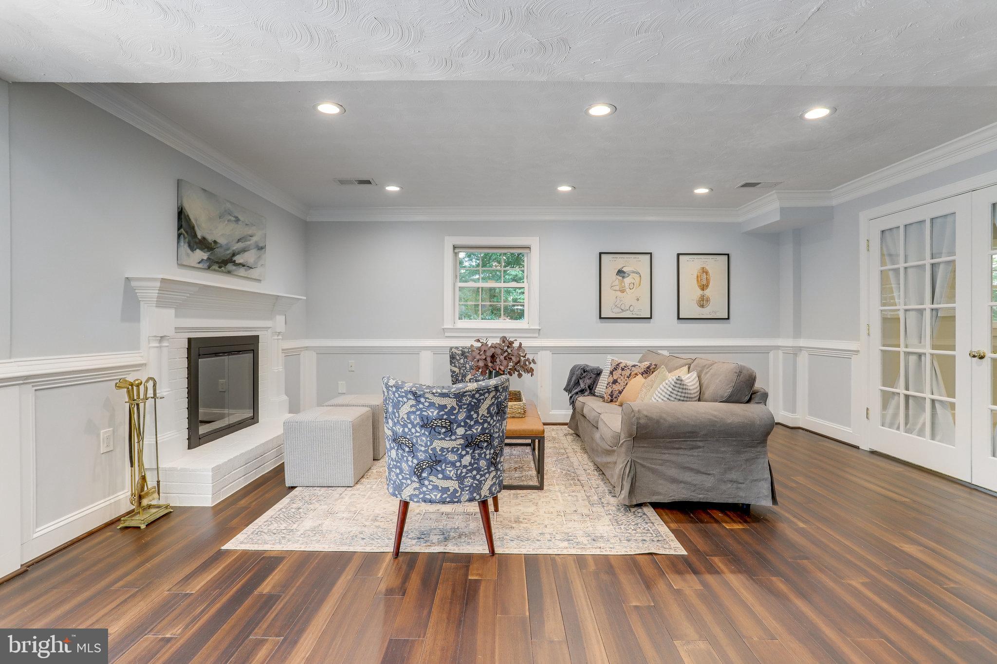 YACHT HAVEN ESTATES - Residential