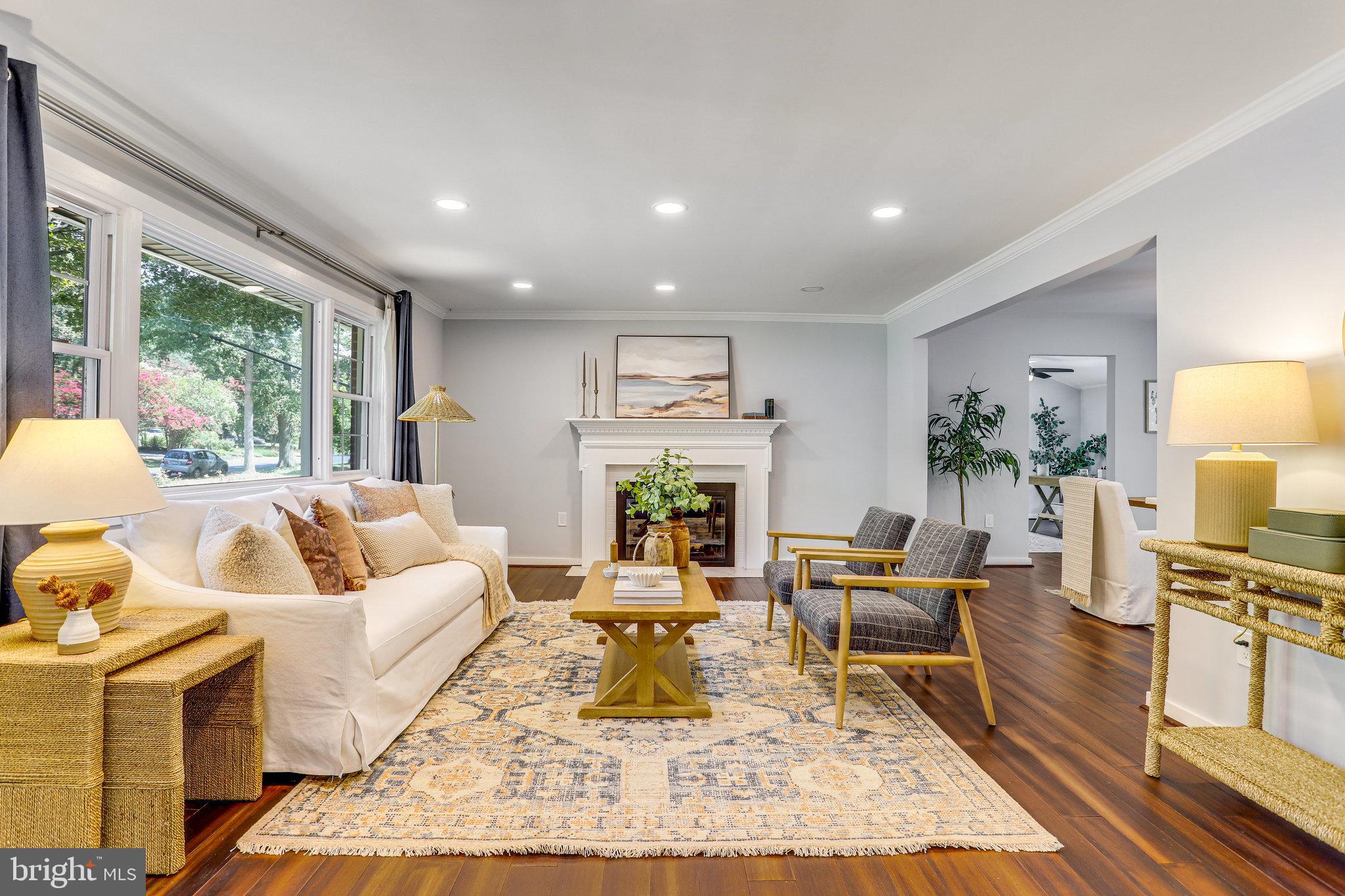 YACHT HAVEN ESTATES - Residential