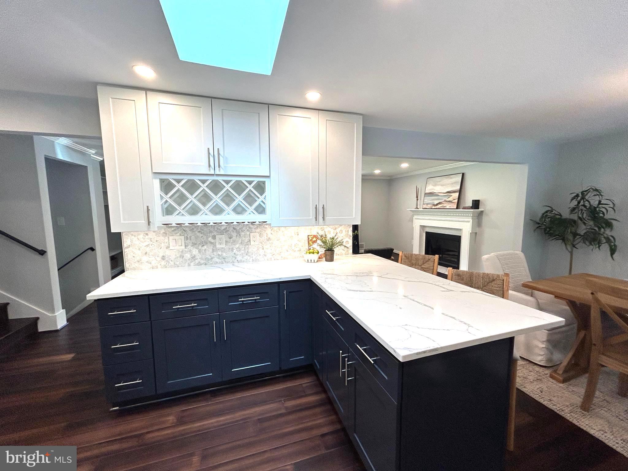 YACHT HAVEN ESTATES - Residential