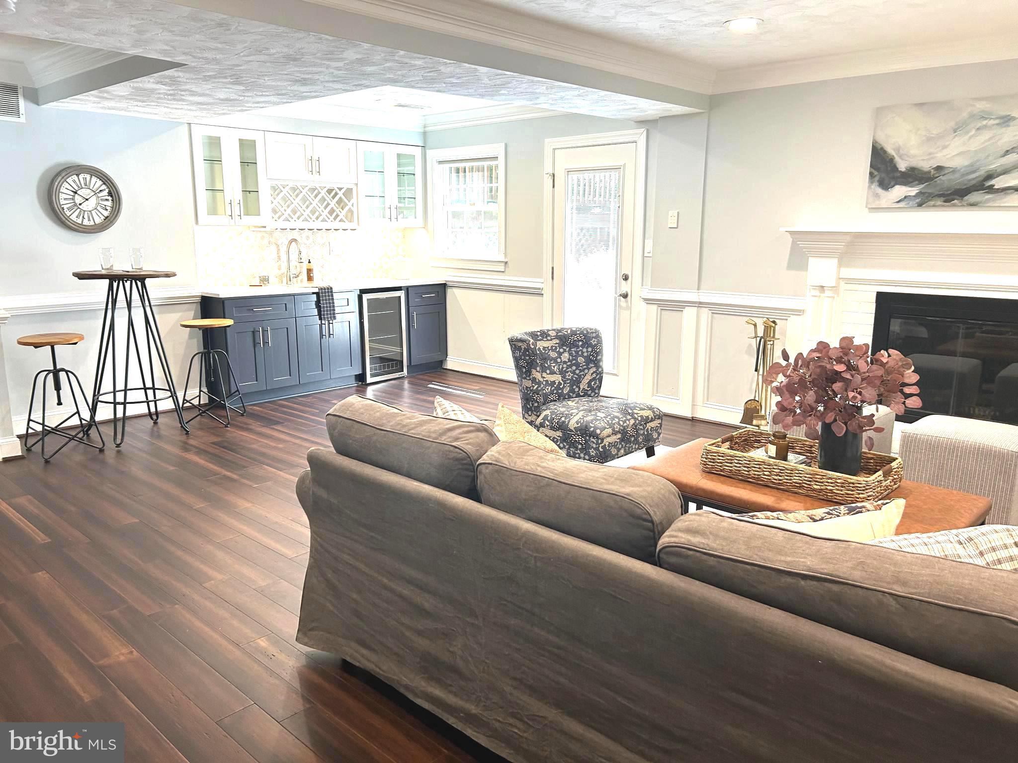 YACHT HAVEN ESTATES - Residential