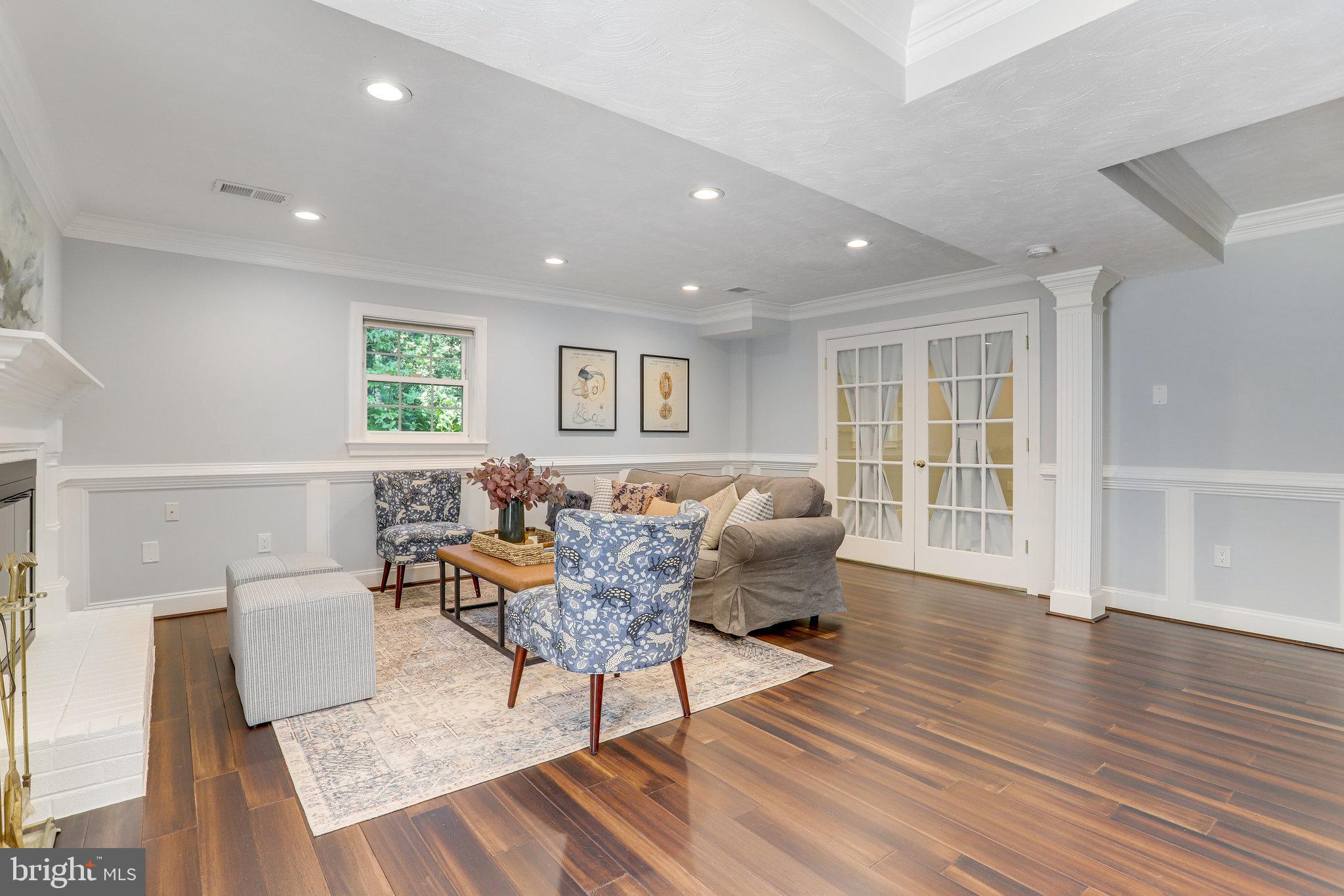 YACHT HAVEN ESTATES - Residential