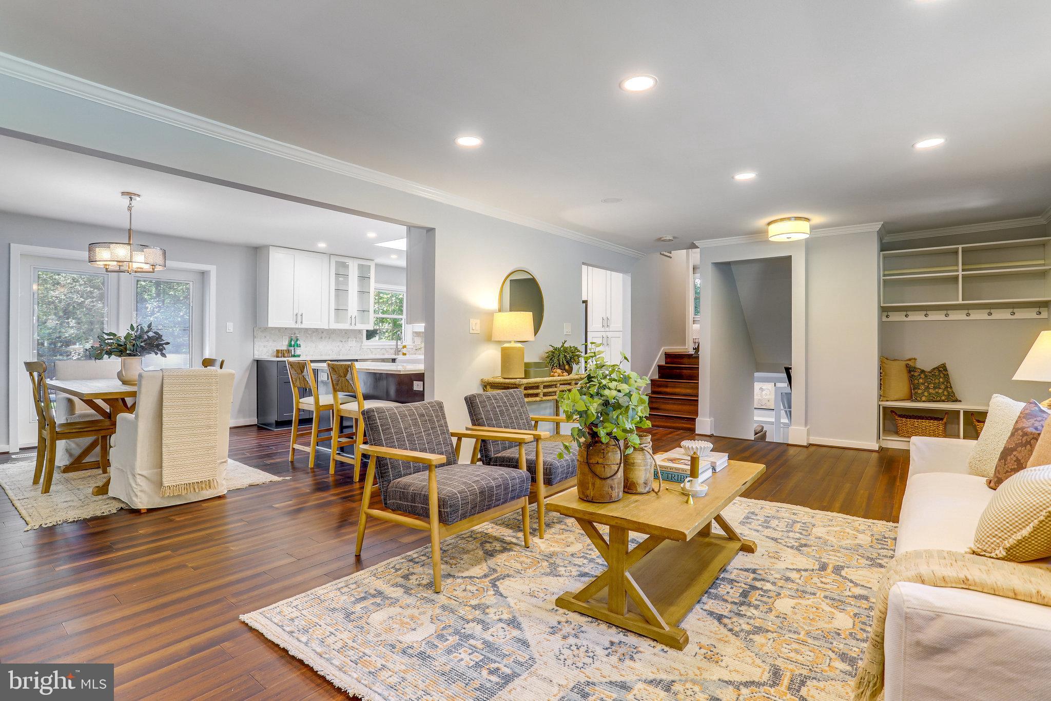 YACHT HAVEN ESTATES - Residential