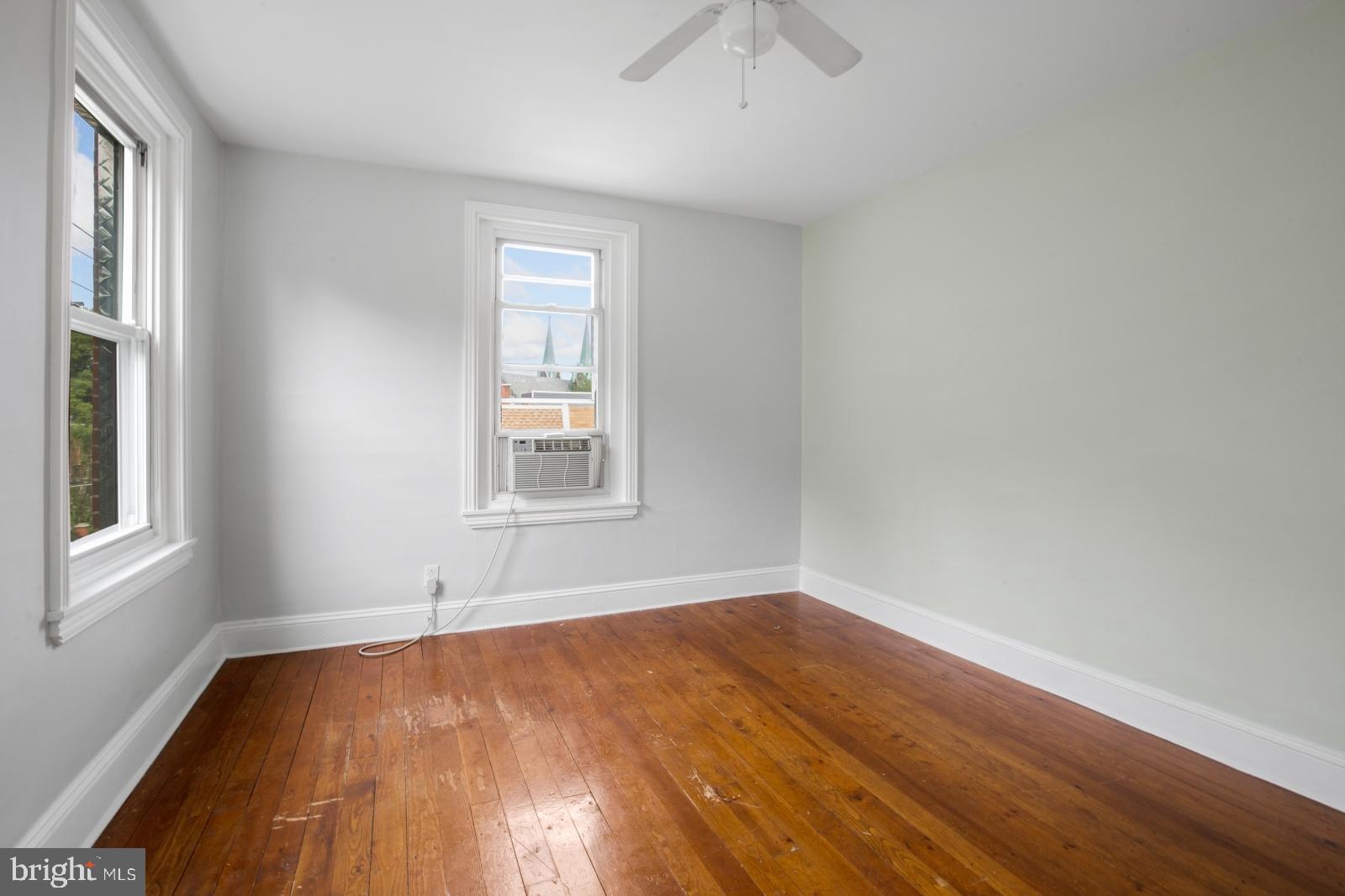 FISHTOWN - Residential Lease