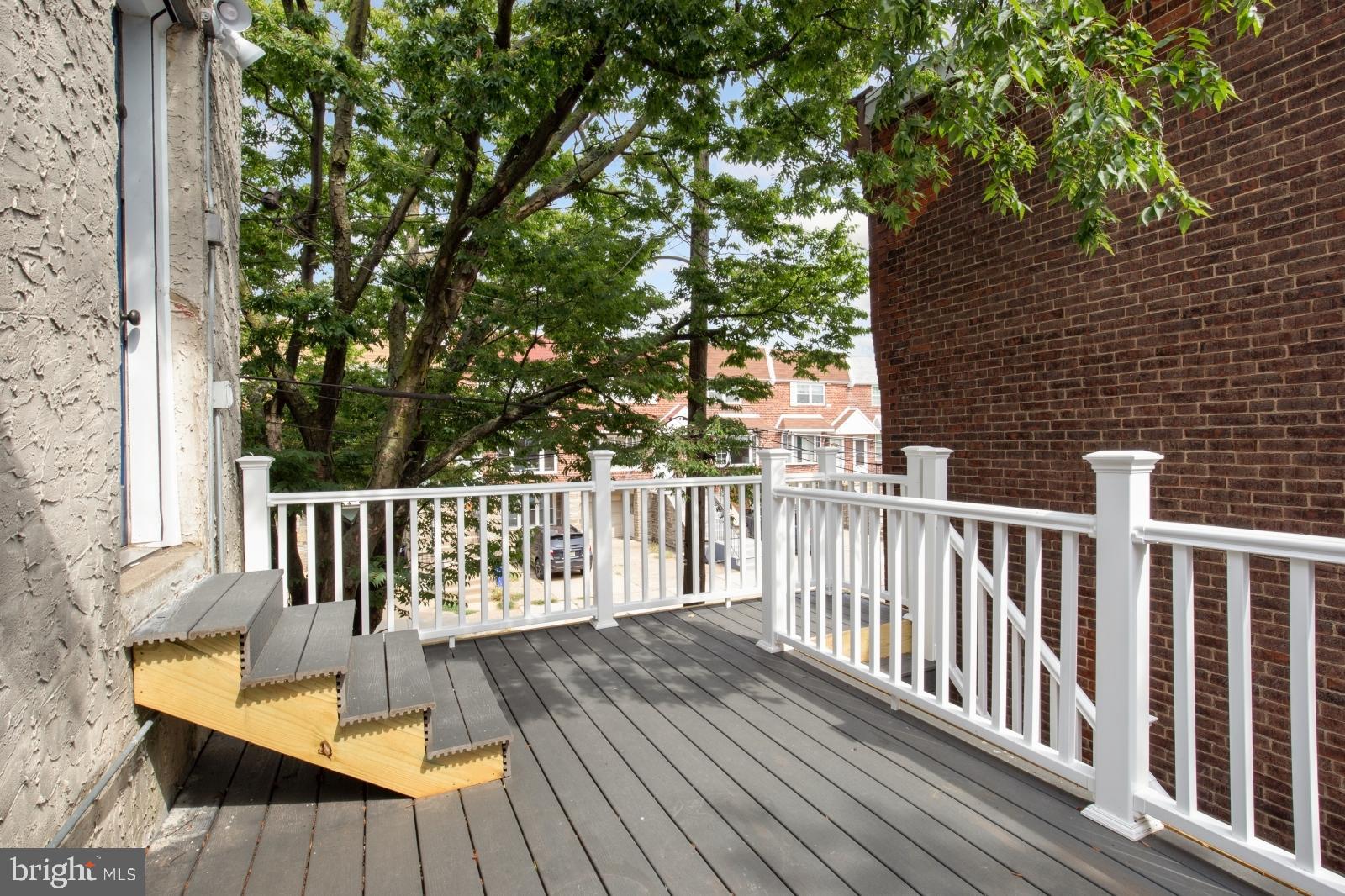 FISHTOWN - Residential Lease