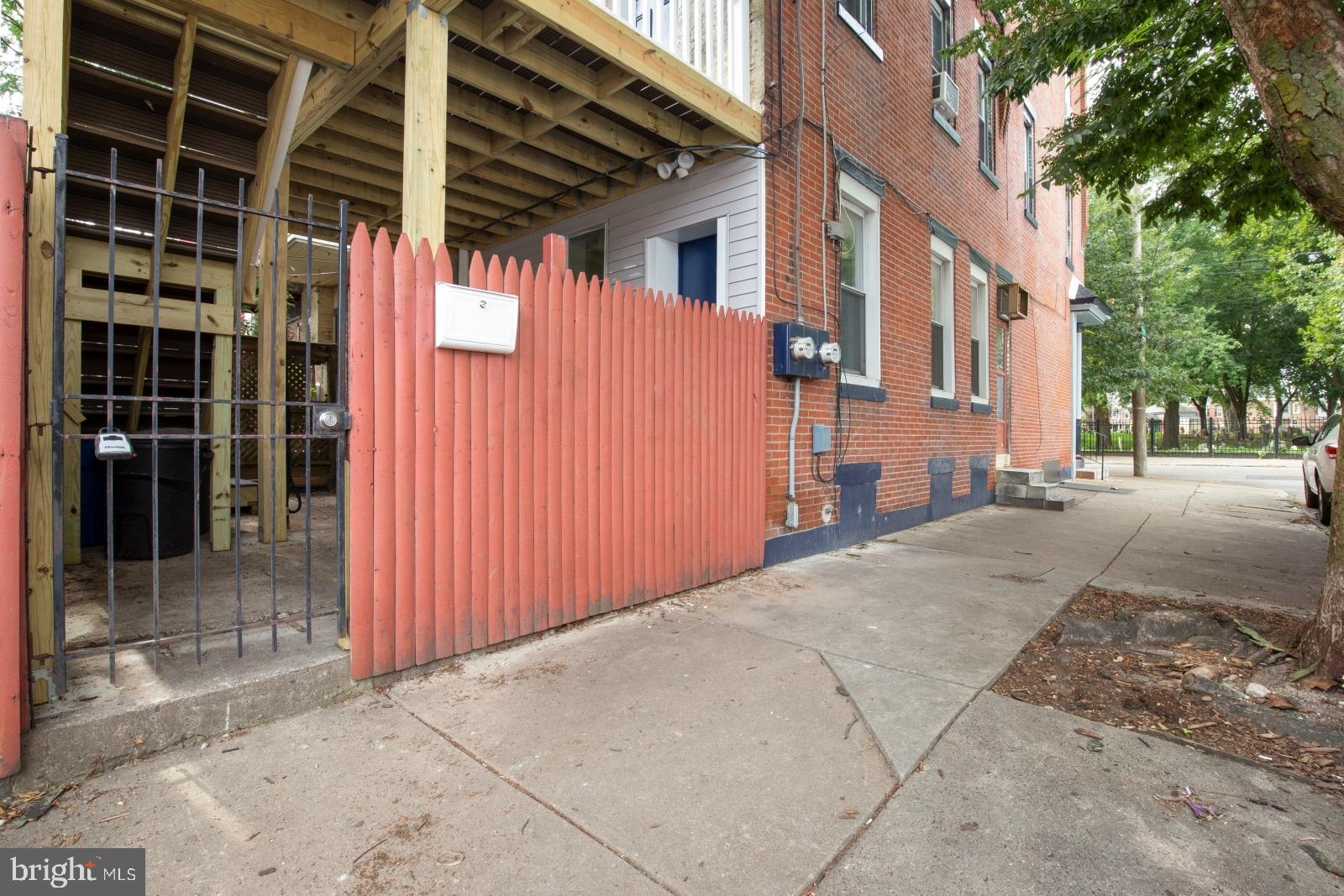FISHTOWN - Residential Lease